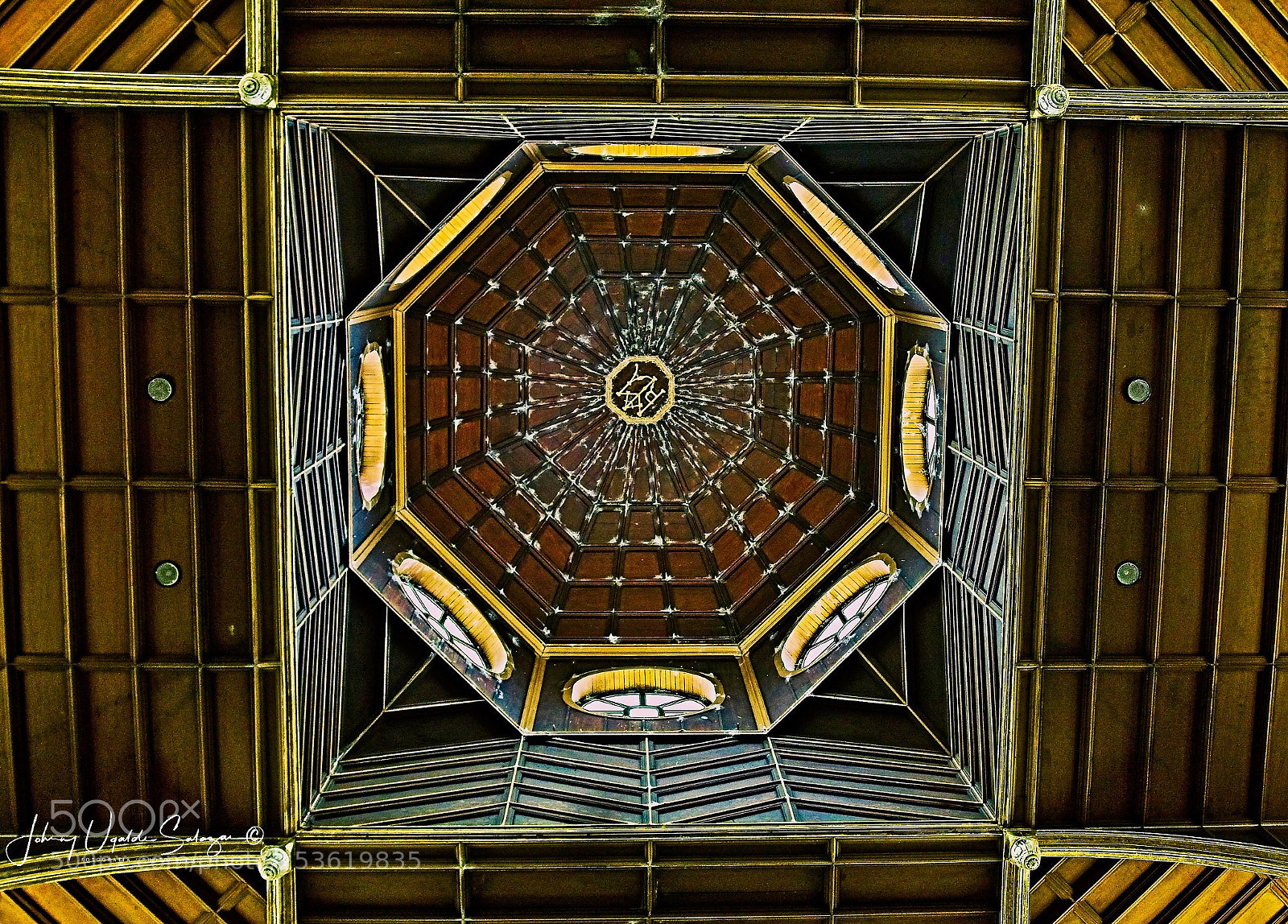 Sony a6000 sample photo. Dome of the basilica. photography