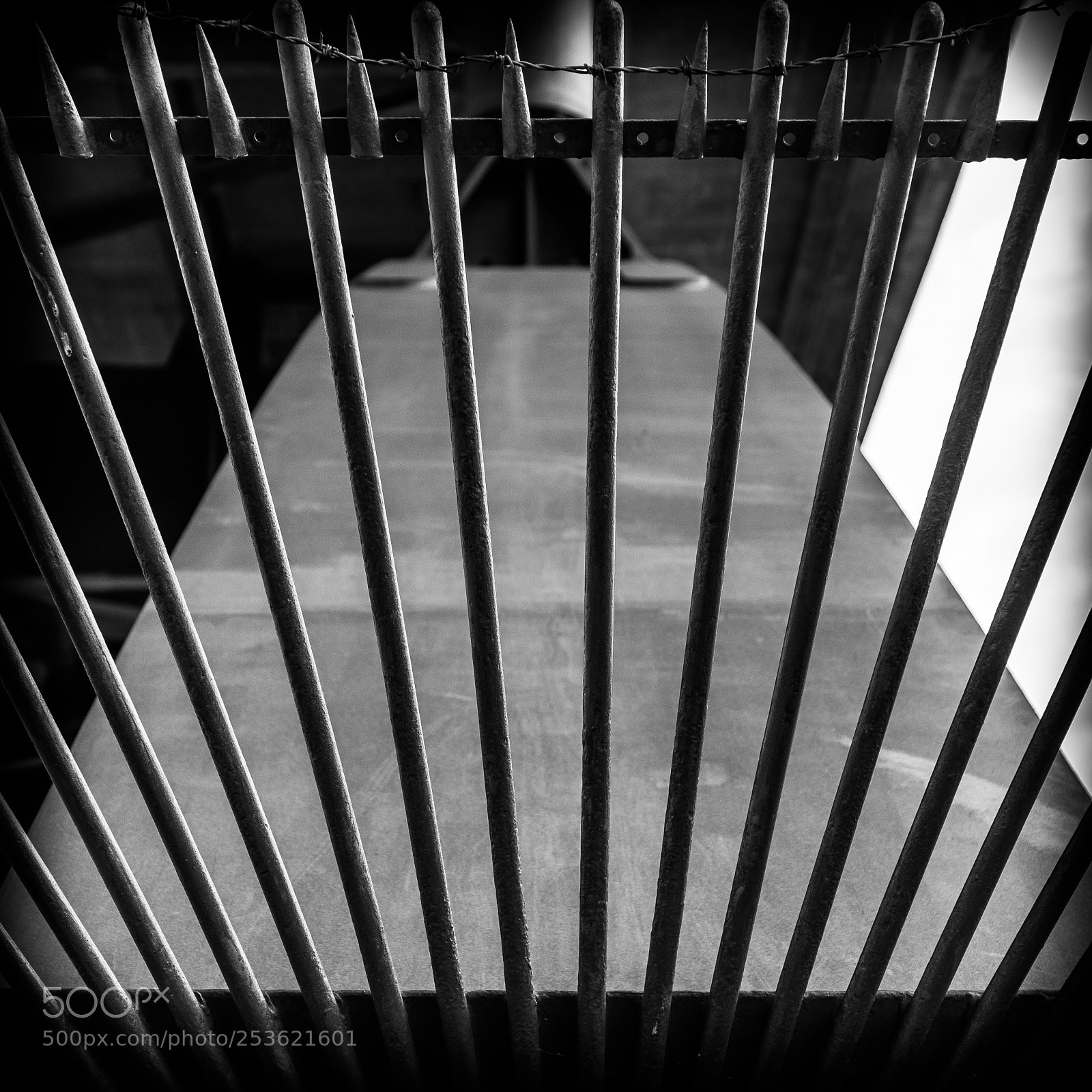 Canon EOS 5D Mark IV sample photo. Hostile design photography