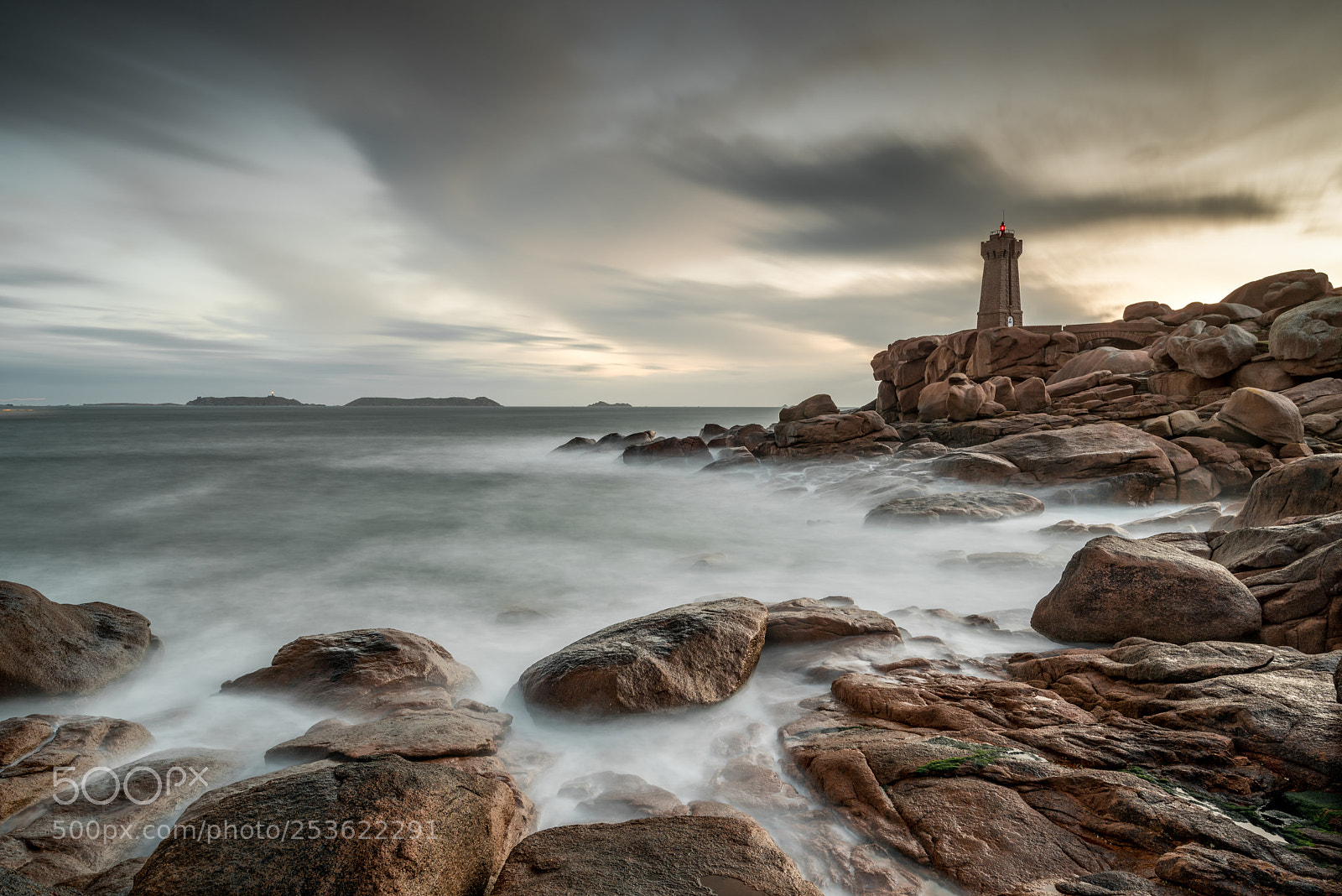 Nikon D810 sample photo. Phare - ploumanac'h photography