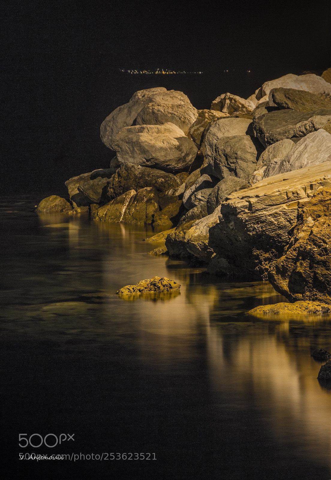 Canon EOS 650D (EOS Rebel T4i / EOS Kiss X6i) sample photo. Night by the sea photography