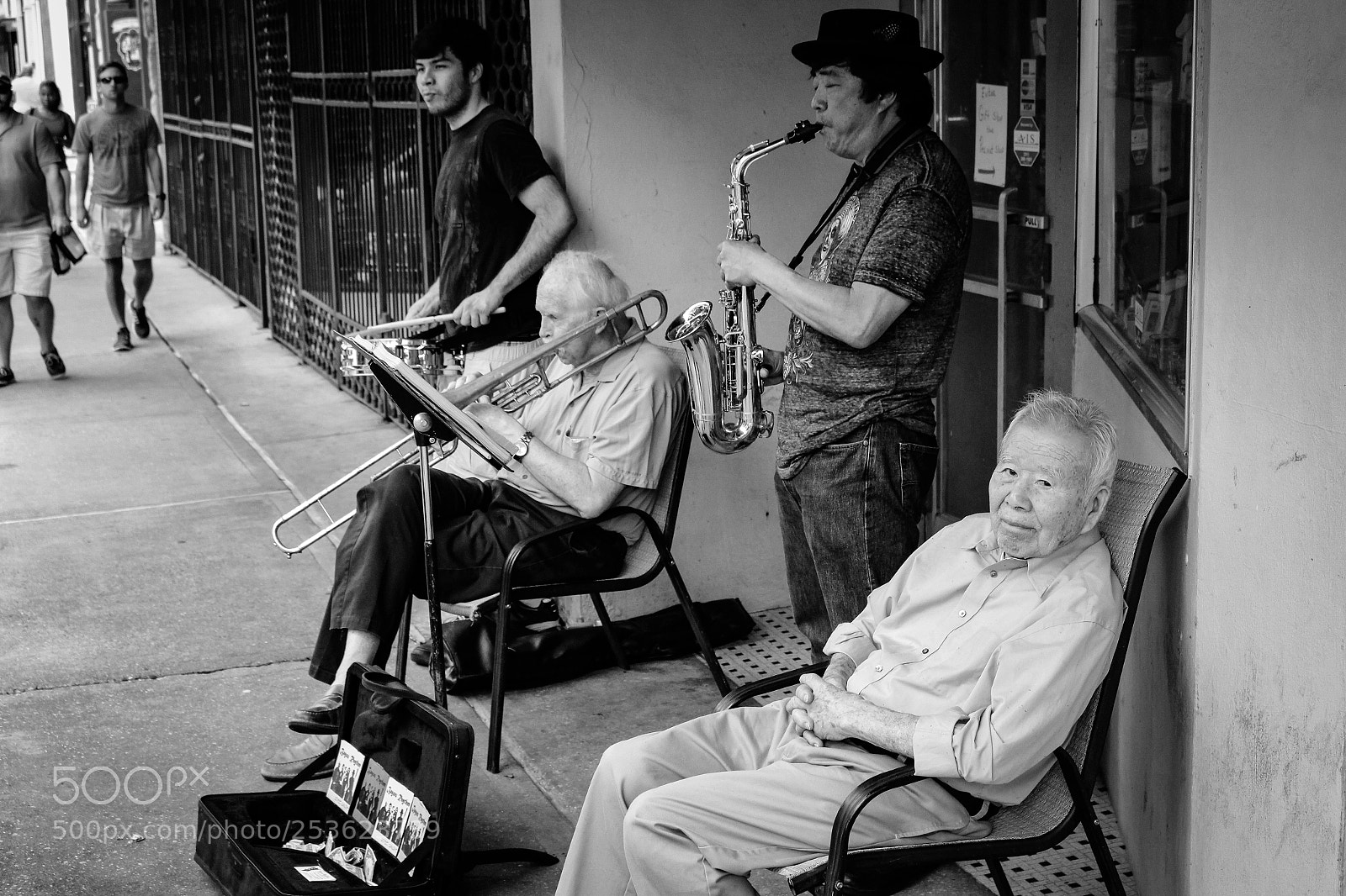Canon EOS 700D (EOS Rebel T5i / EOS Kiss X7i) sample photo. Music of time photography
