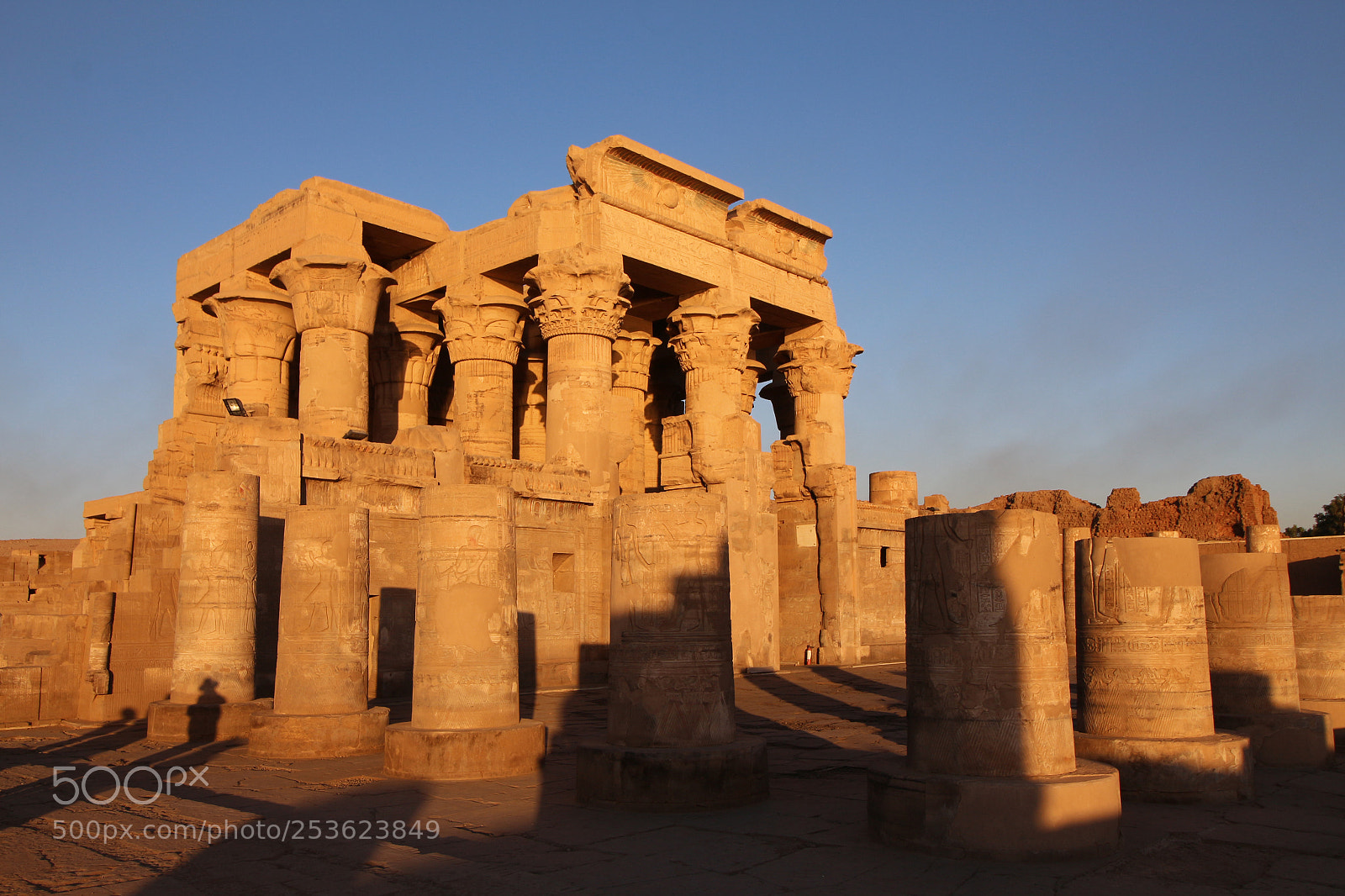 Canon EOS 700D (EOS Rebel T5i / EOS Kiss X7i) sample photo. Kom ombo monument photography