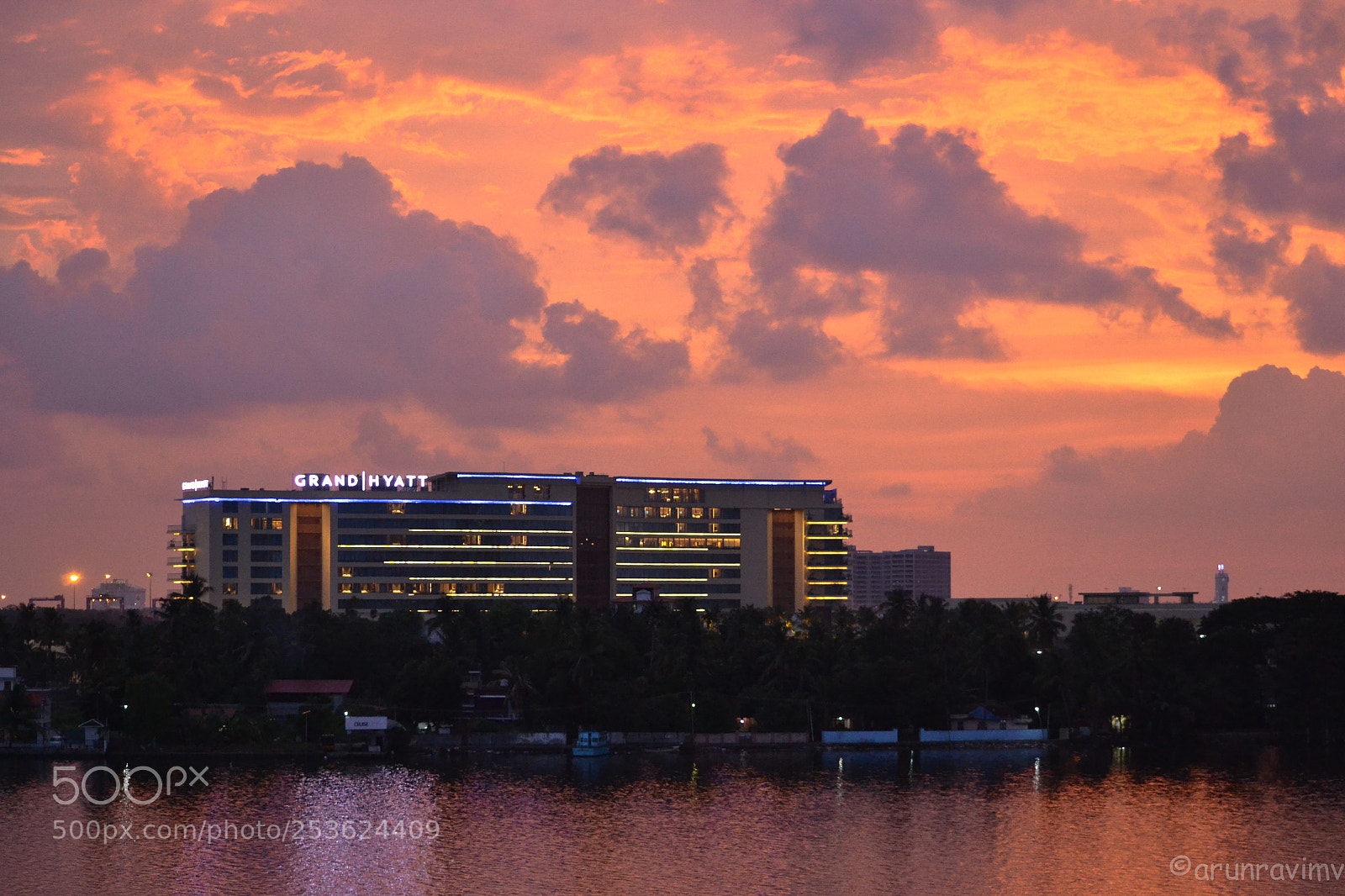 Nikon D3100 sample photo. Grand hyatt photography
