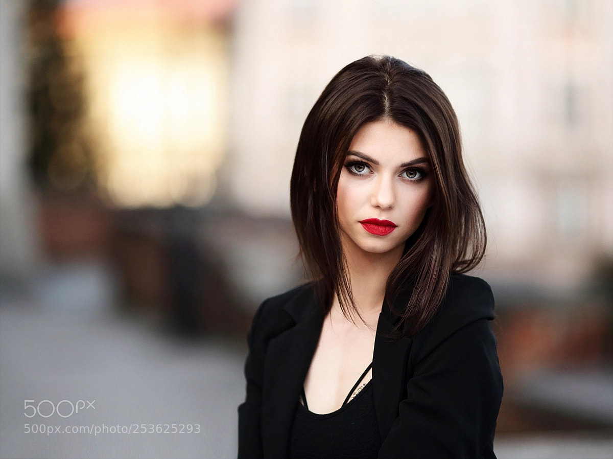 Canon EOS 5D Mark II sample photo. Monika photography