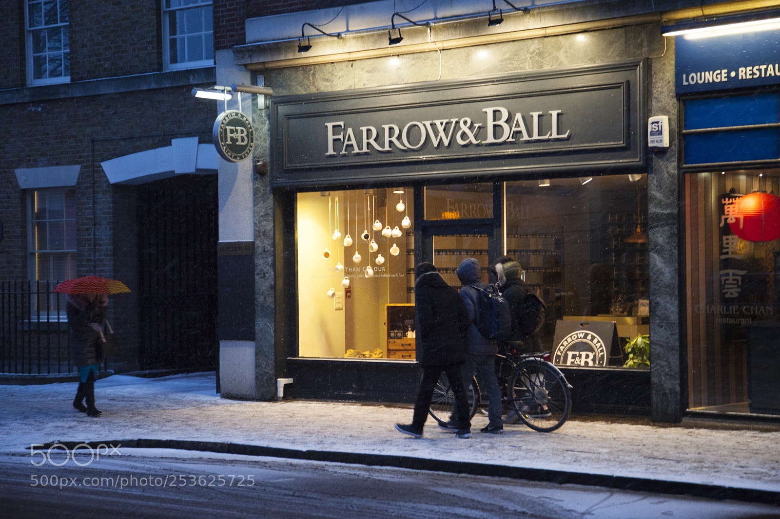 Canon EOS 5D Mark II sample photo. Idyllic town photography