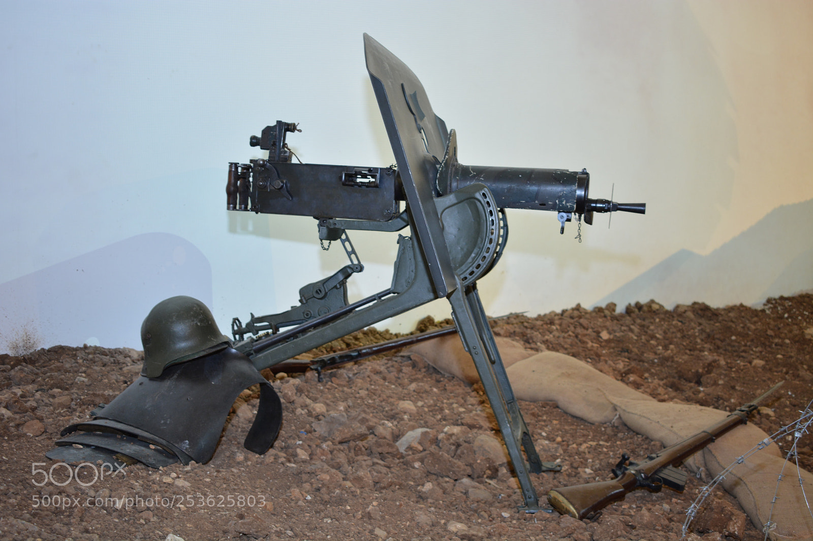 Nikon D5200 sample photo. Submachine gun photography