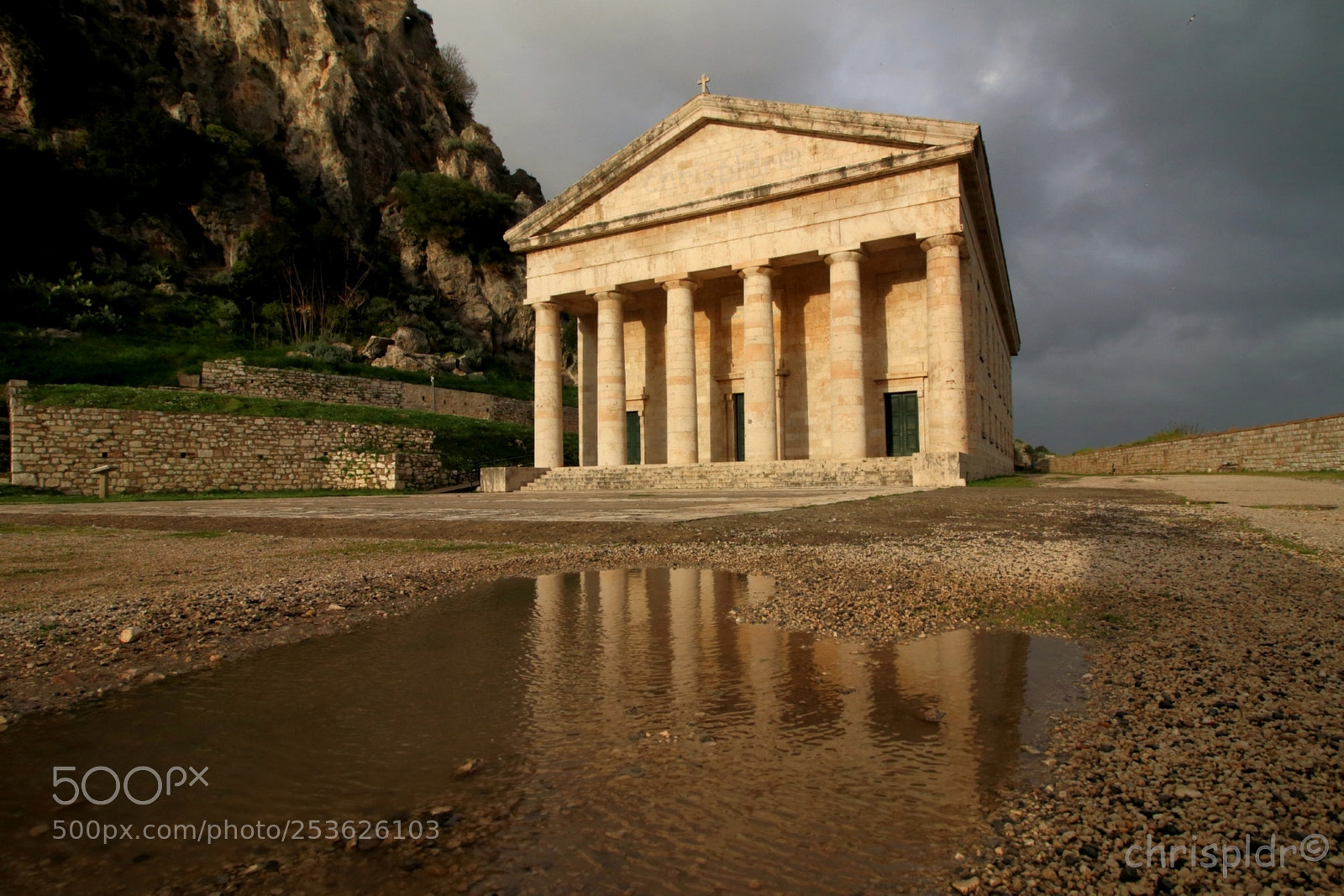 Canon EOS 70D sample photo. Temple photography