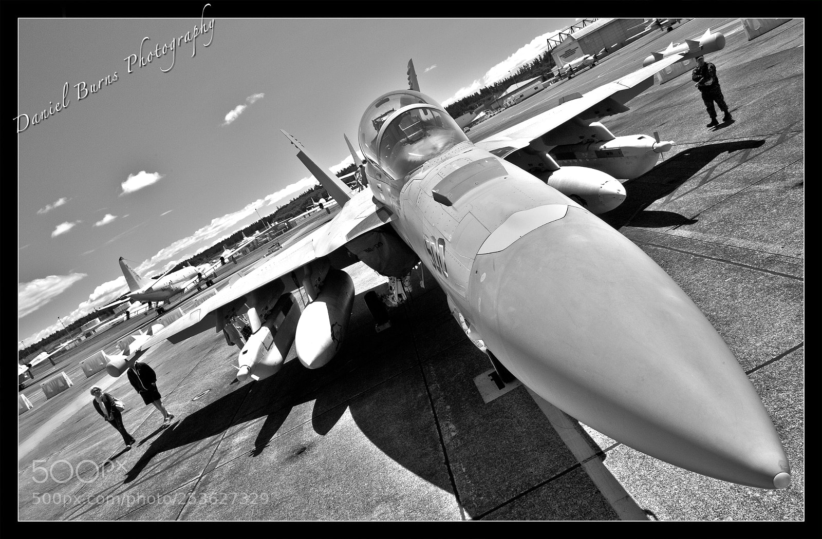 Canon EOS 5D Mark II sample photo. Growler f-18 in dutch photography