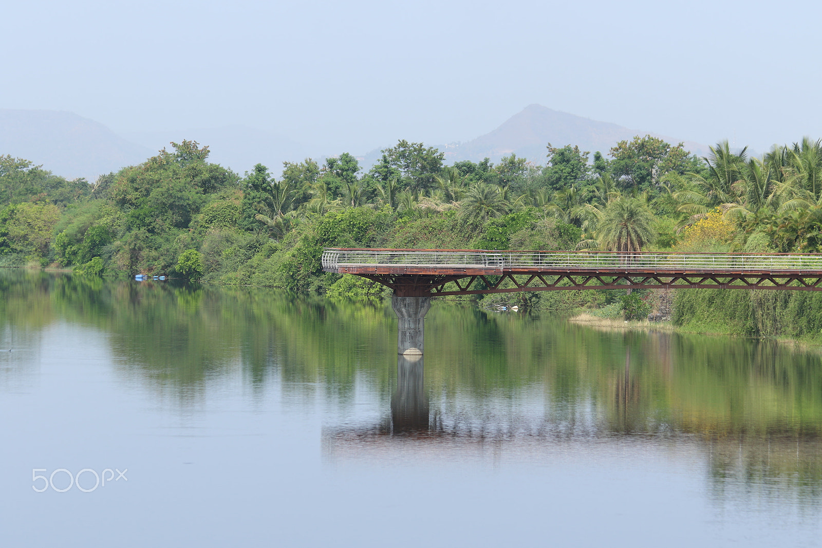 Canon EF 70-300mm F4-5.6 IS USM sample photo. Reflections of a calm river! photography