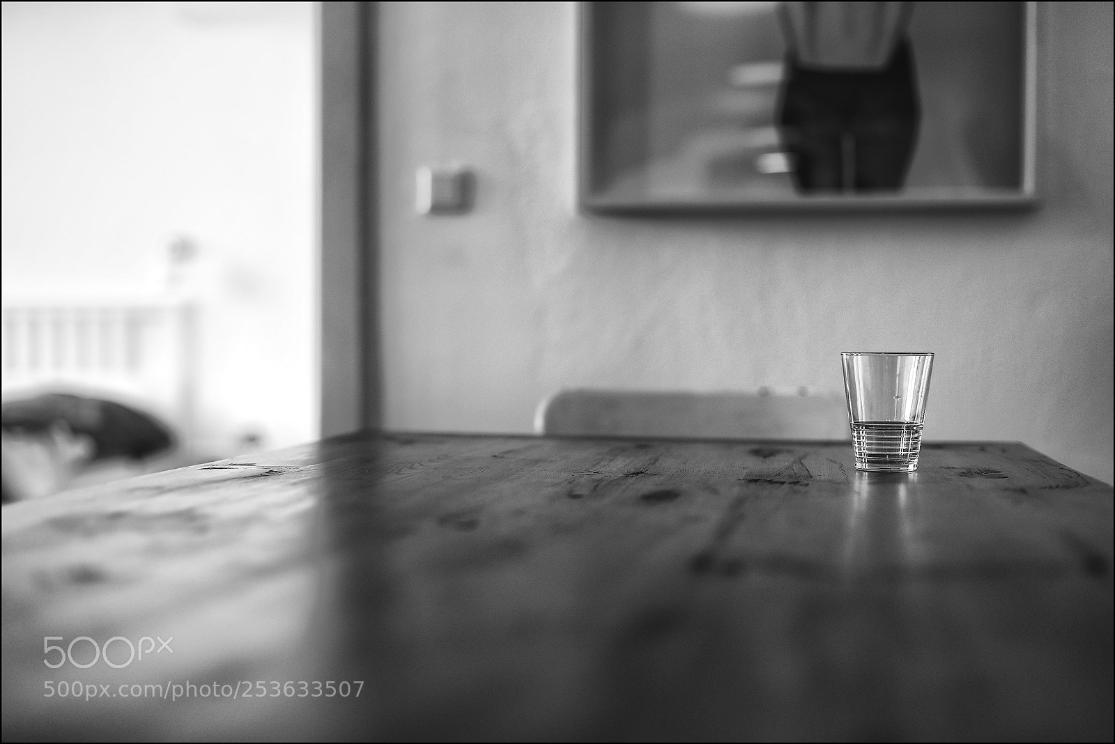Canon EOS 5D Mark IV sample photo. Empty glas photography