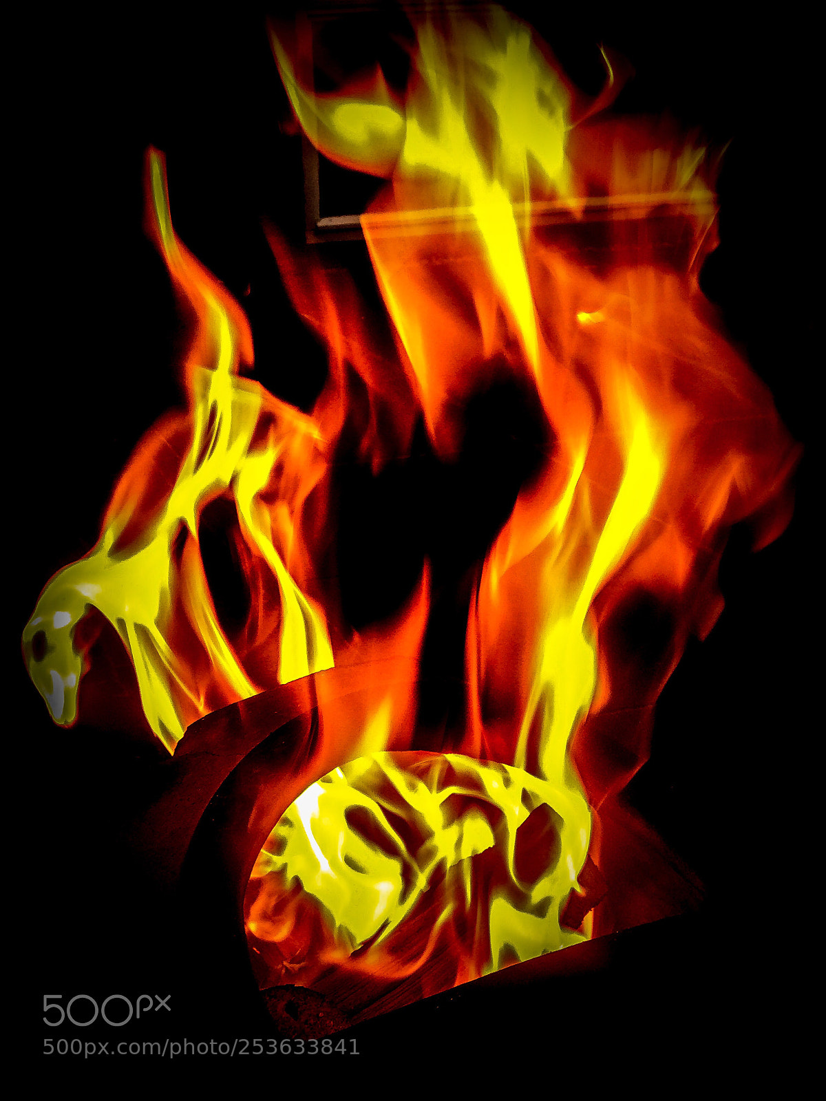Apple iPhone 7 Plus sample photo. Fire photography