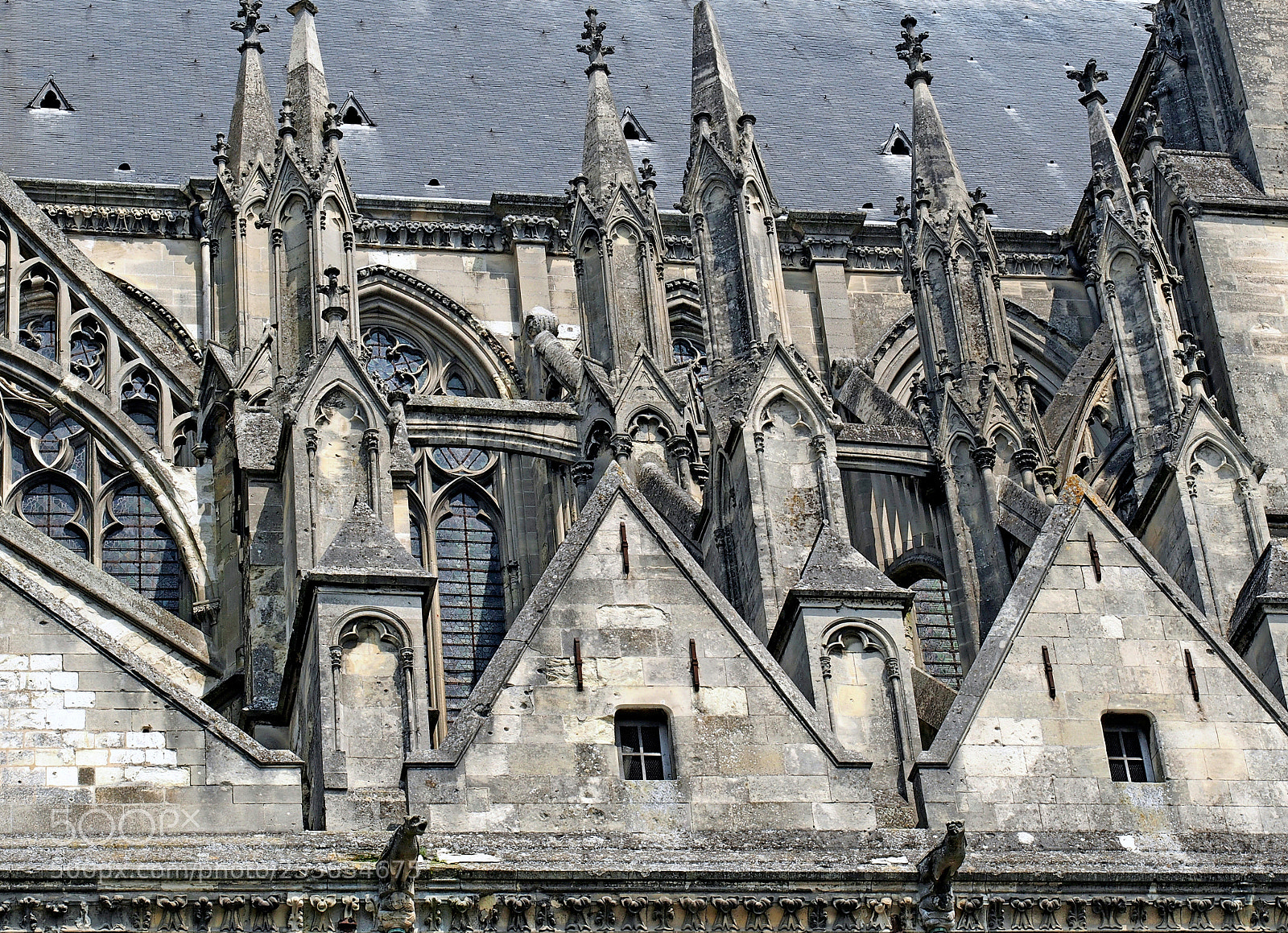 Olympus OM-D E-M5 sample photo. Saint-quentin aisne photography