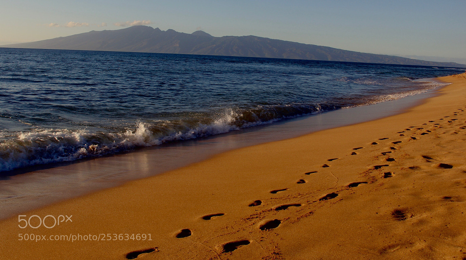 Canon EOS 60D sample photo. Footprints in the sand photography
