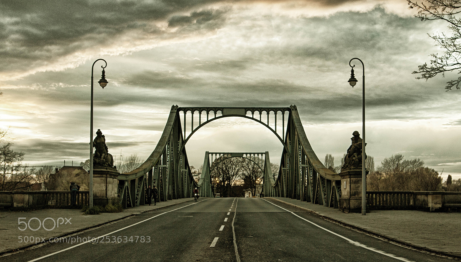 Canon EOS 70D sample photo. Glienicker brücke photography