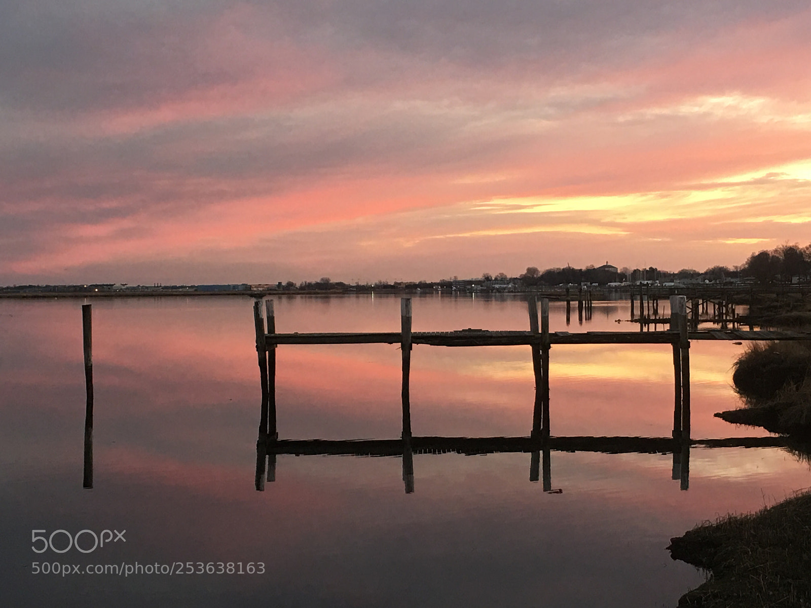 Apple iPhone 6s Plus sample photo. Sunrise on the river  photography