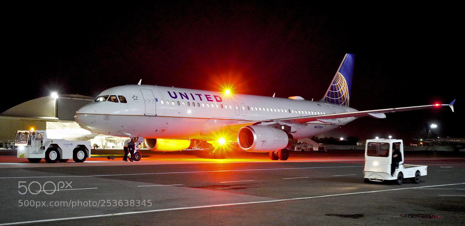 Sony a7R III sample photo. United airlines 2001 airbus photography