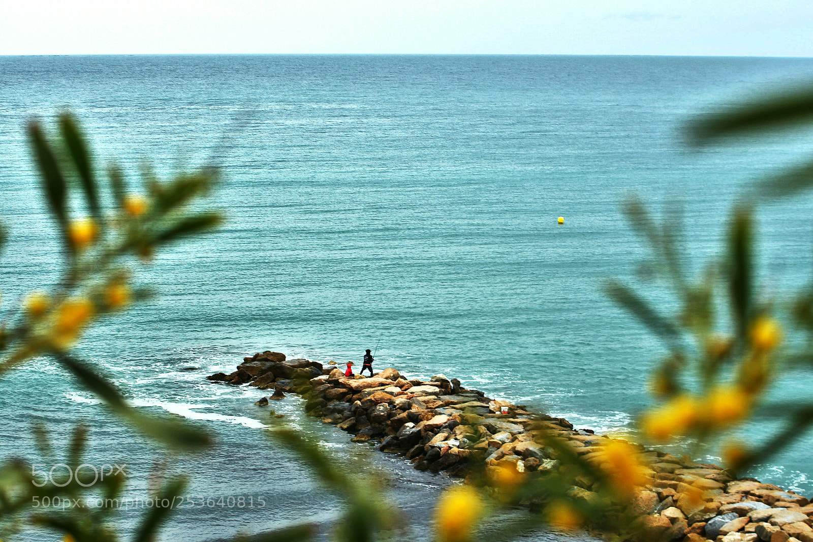 Canon EOS 700D (EOS Rebel T5i / EOS Kiss X7i) sample photo. Pescando con su ni photography