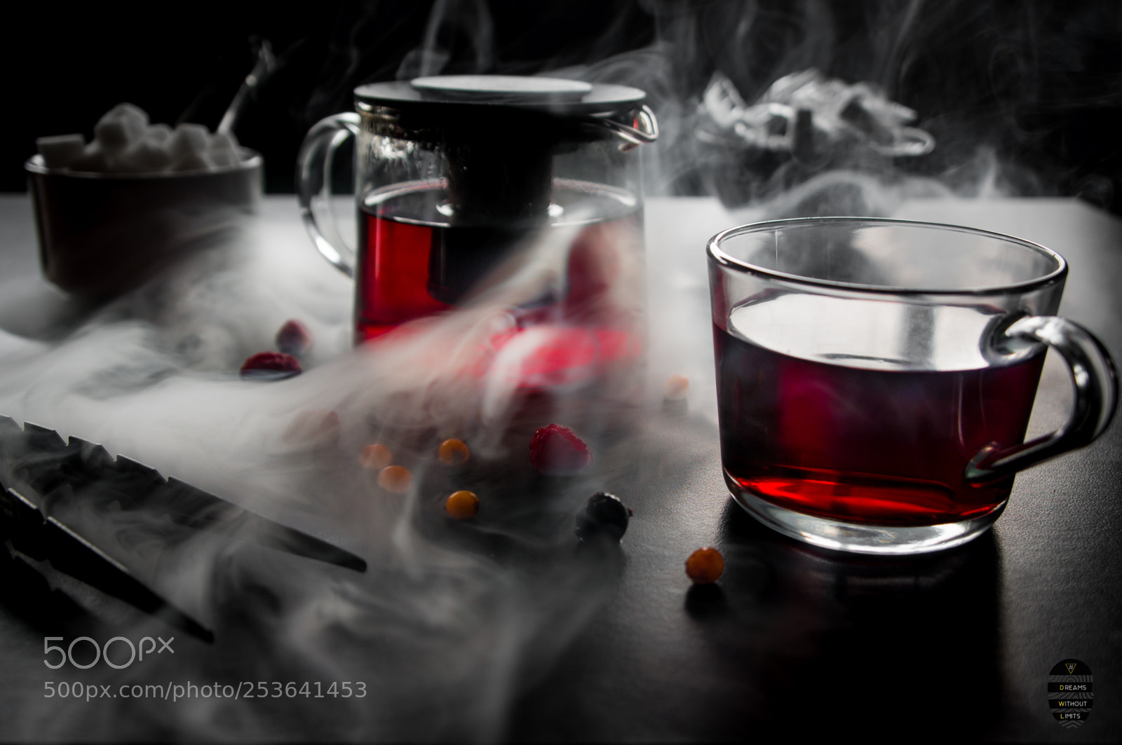 Sony Alpha NEX-6 sample photo. Smoke time photography