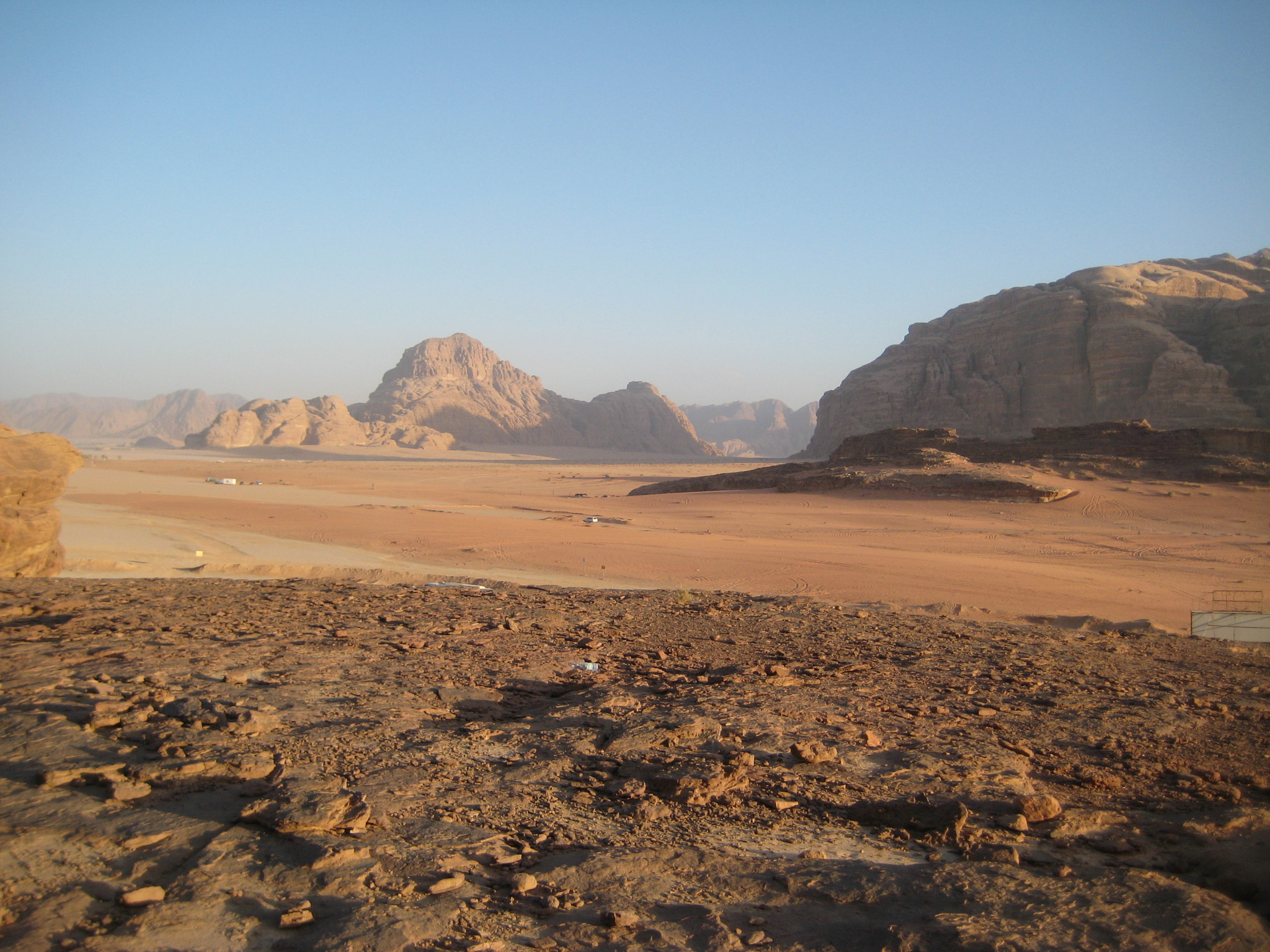 Canon DIGITAL IXUS 70 sample photo. Wadi rum rock  mountains photography