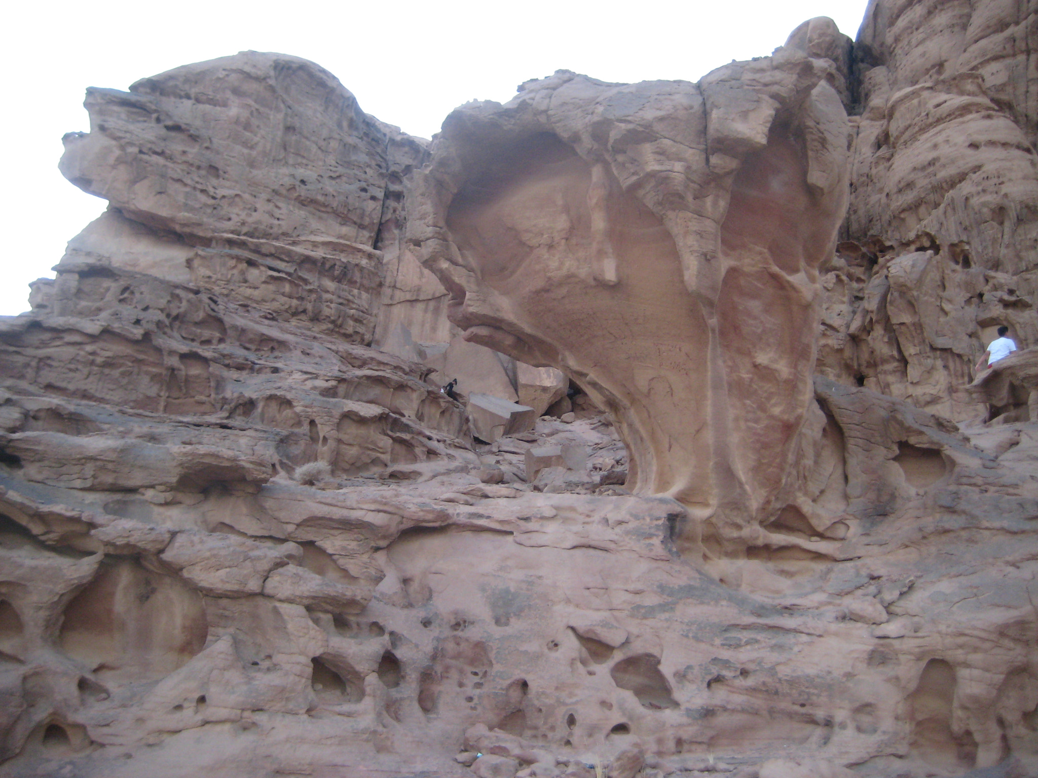 Canon DIGITAL IXUS 70 sample photo. Rocks in wadi rum photography