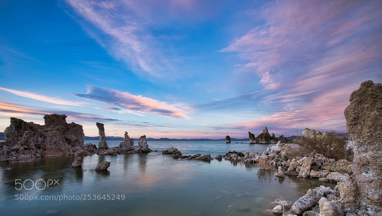 Sony a7R III sample photo. Mono lake tufa formations photography