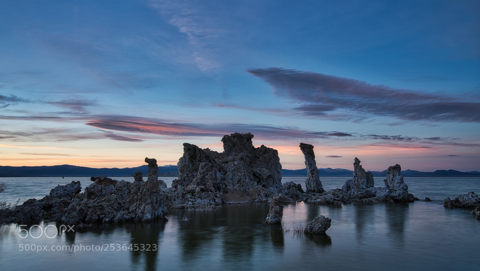 Sony a7R III sample photo. Mono lake tufa formations photography