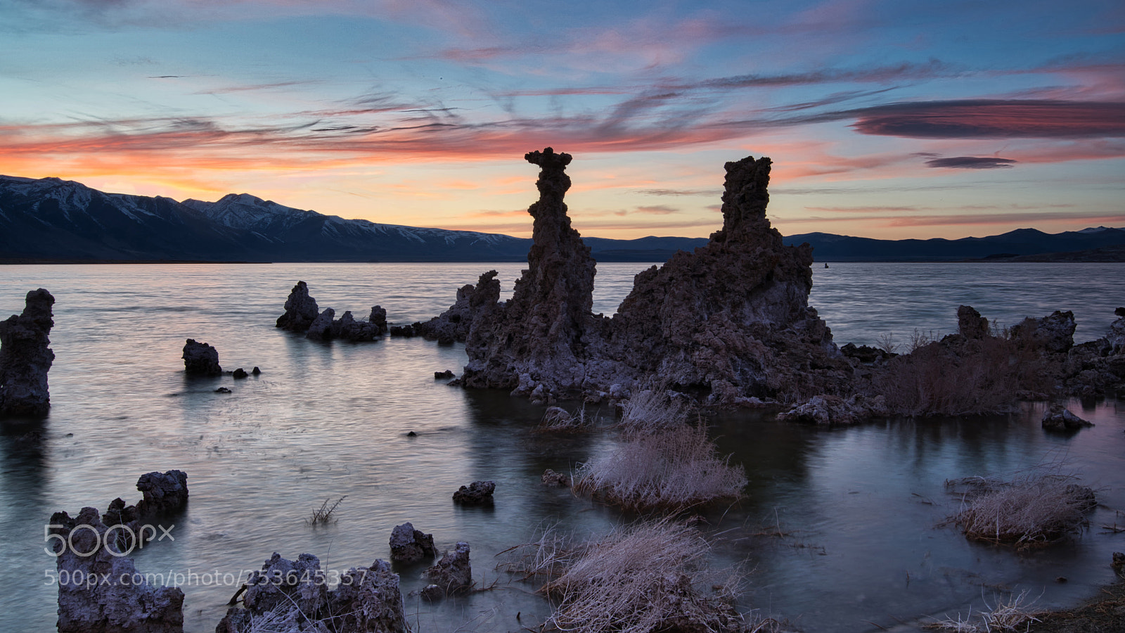 Sony a7R III sample photo. Mono lake tufa formations photography