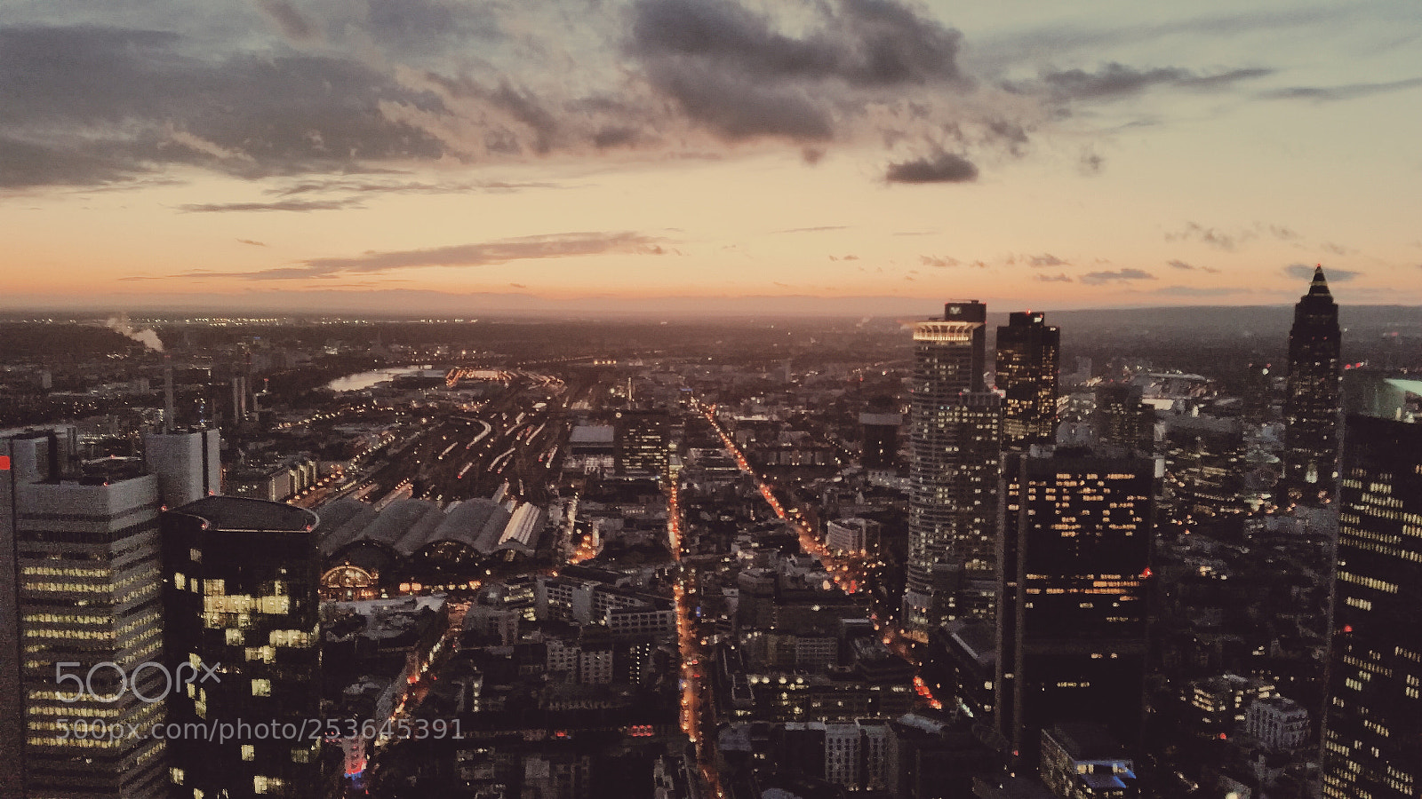 Samsung Galaxy S5 sample photo. Frankfurt skyline photography
