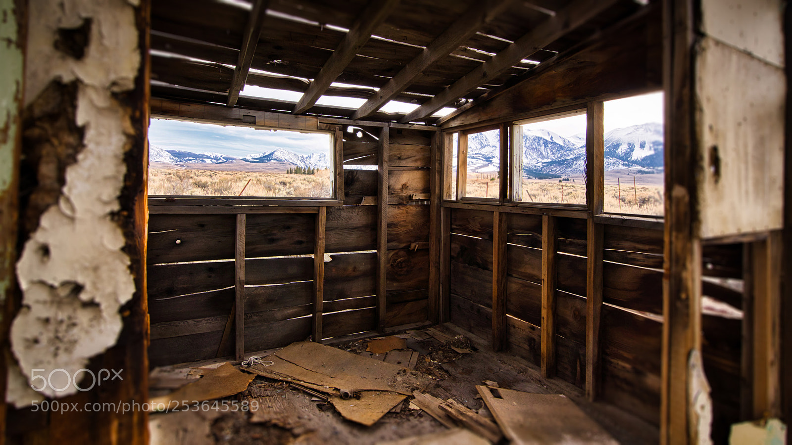 Sony a7R III sample photo. Abandoned house on us photography