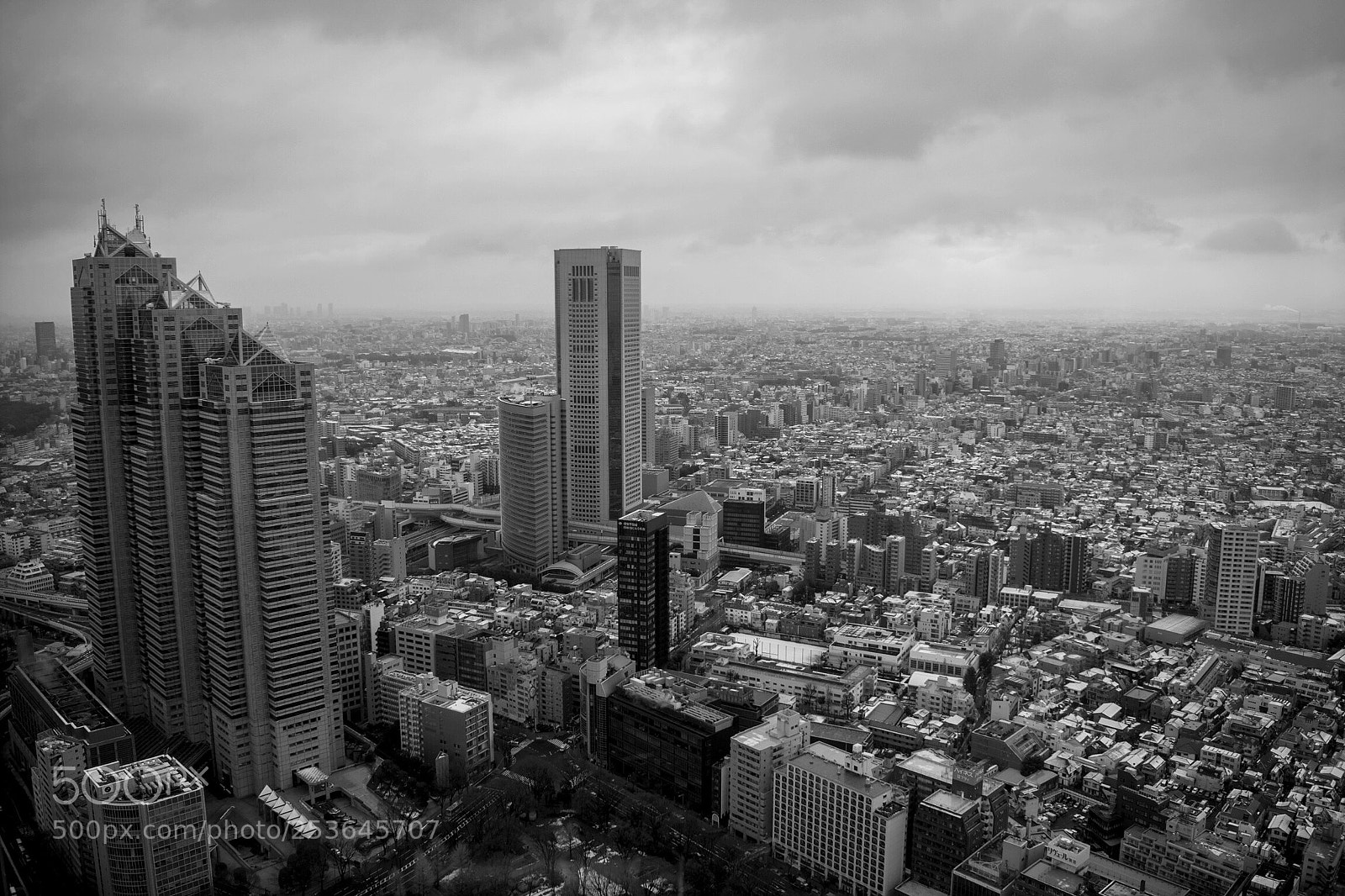 Nikon D3400 sample photo. Moody tokyo photography
