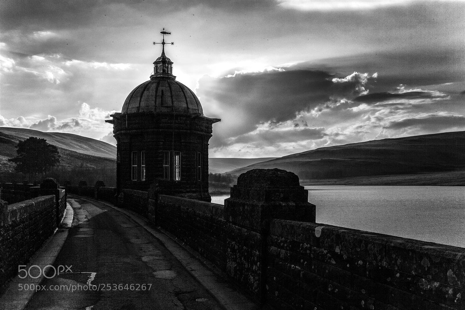 Canon EOS 5D Mark II sample photo. Rhayader dams - craig photography