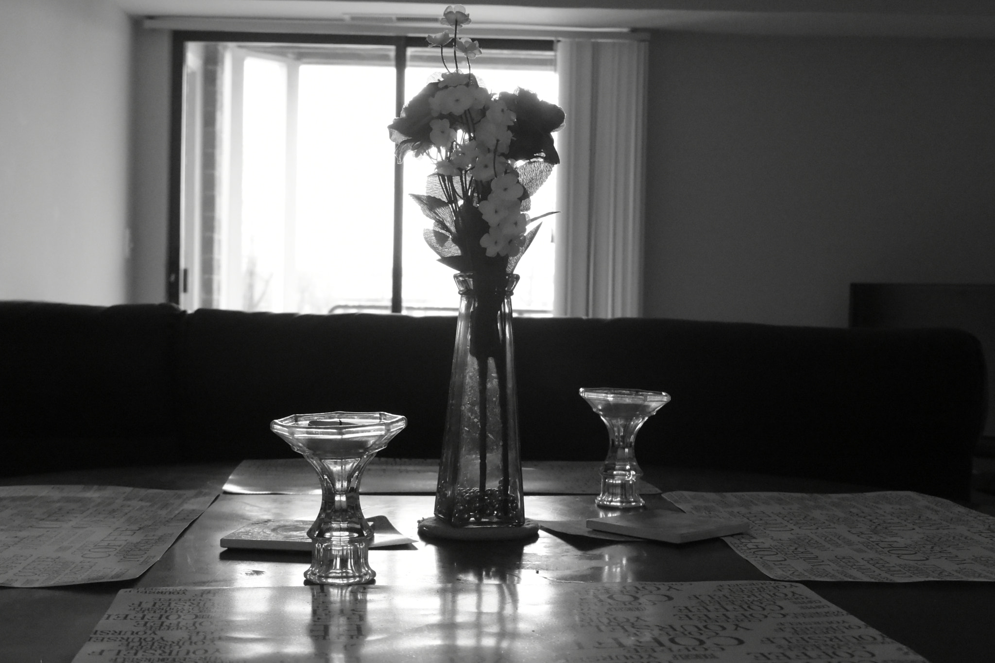 Nikon D7200 sample photo. The resonance of glass photography