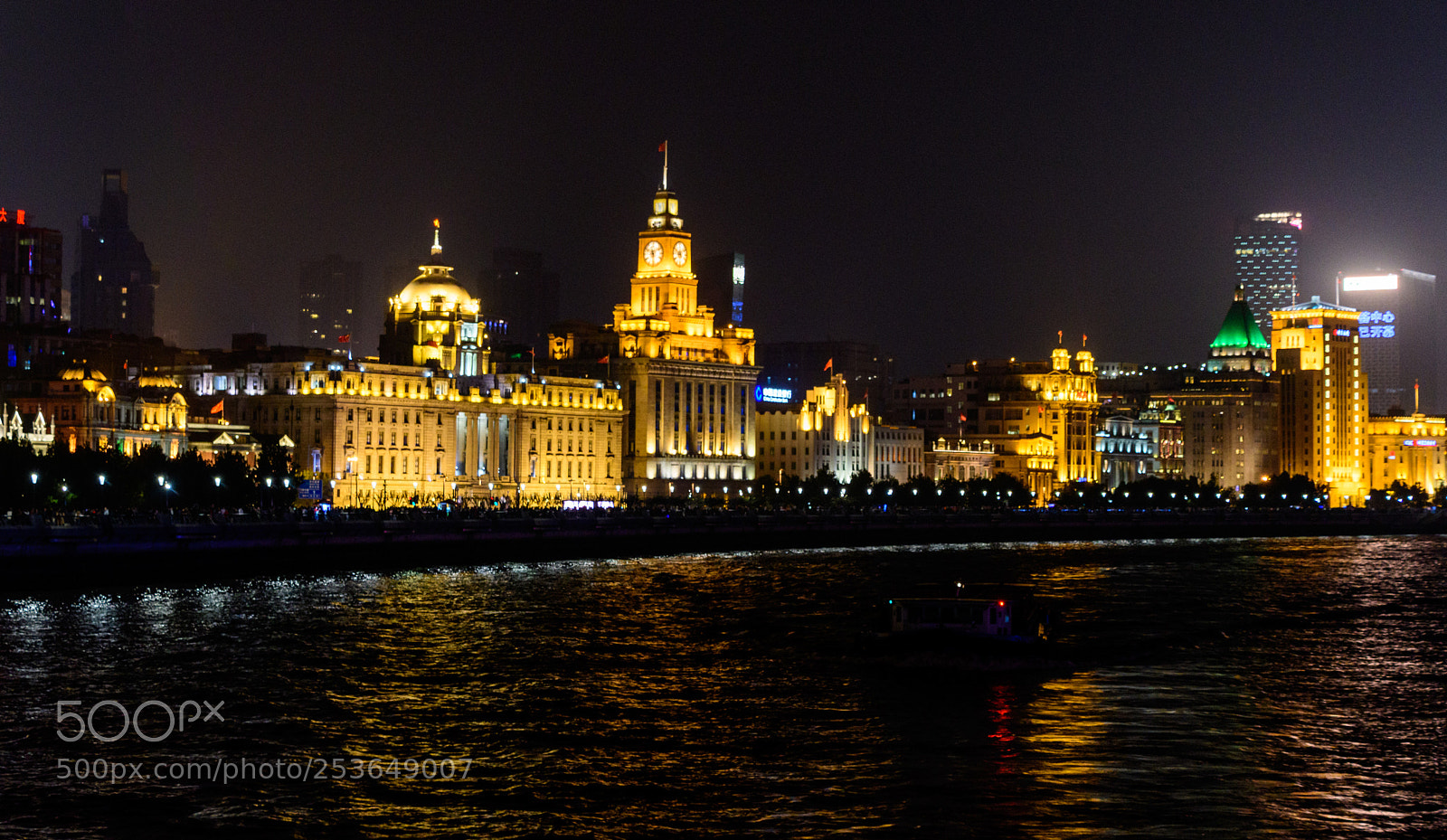 Nikon D500 sample photo. Huangpu river cruise photography