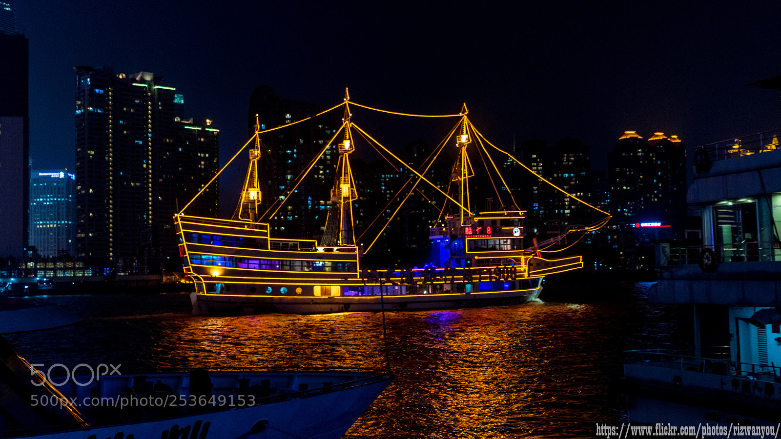 Nikon D500 sample photo. Huangpu river cruise photography