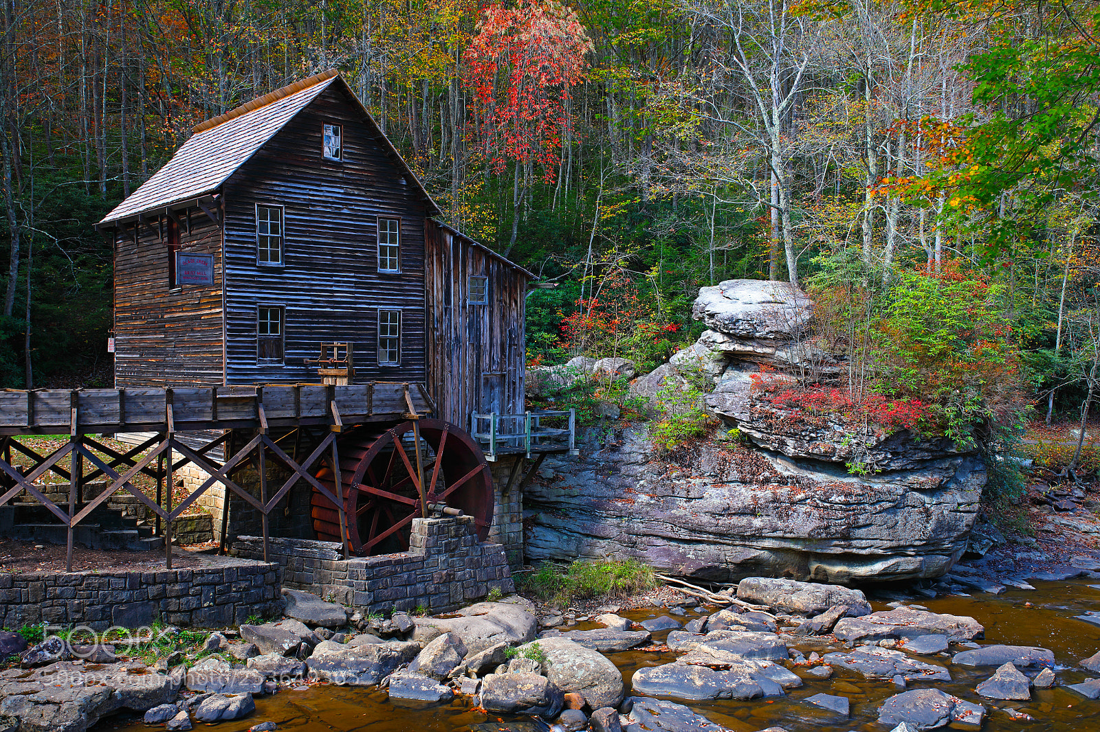 Canon EOS 5D Mark IV sample photo. Babcock in autumn photography