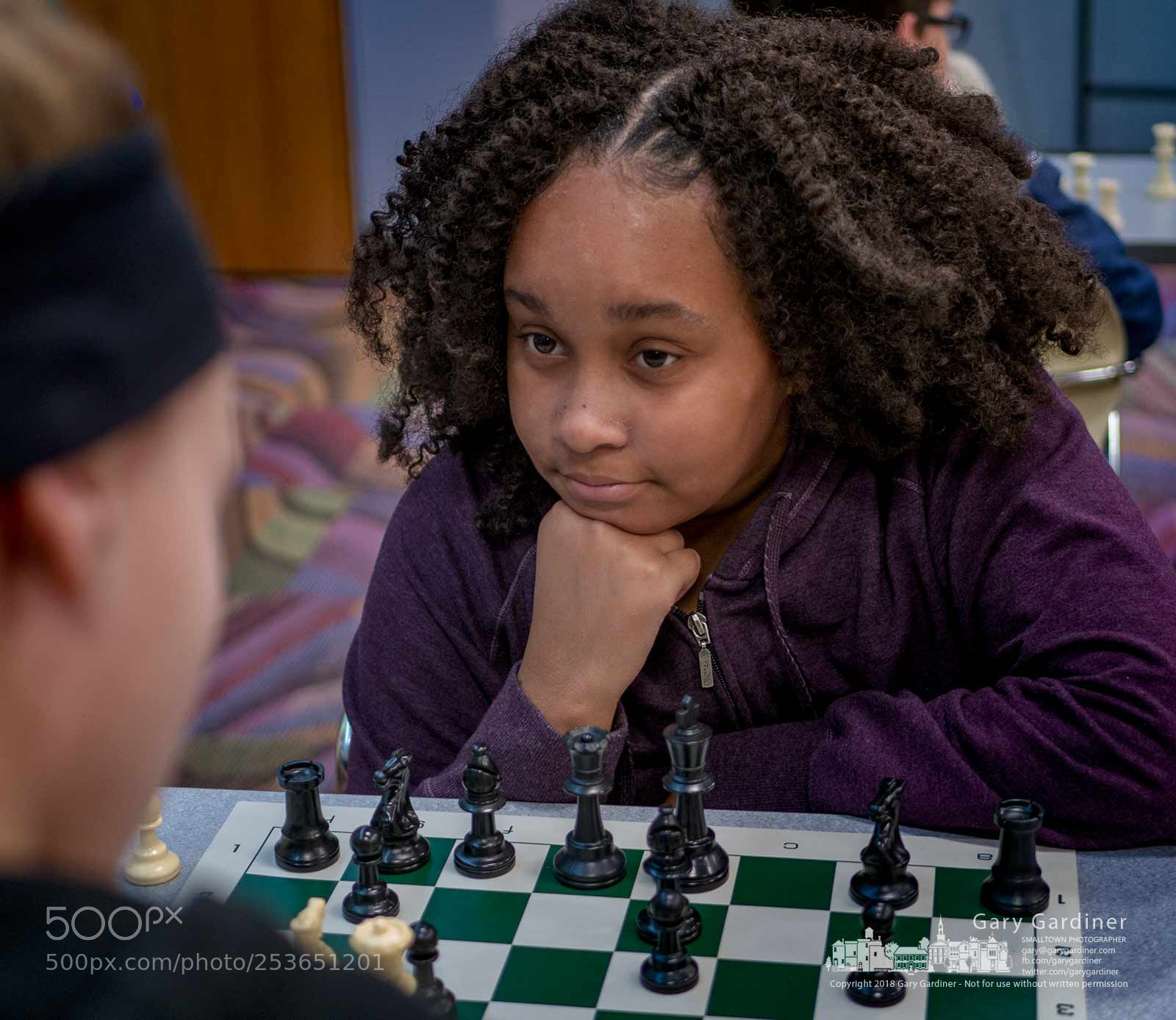 Panasonic Lumix DMC-G85 (Lumix DMC-G80) sample photo. Studying her opponent photography