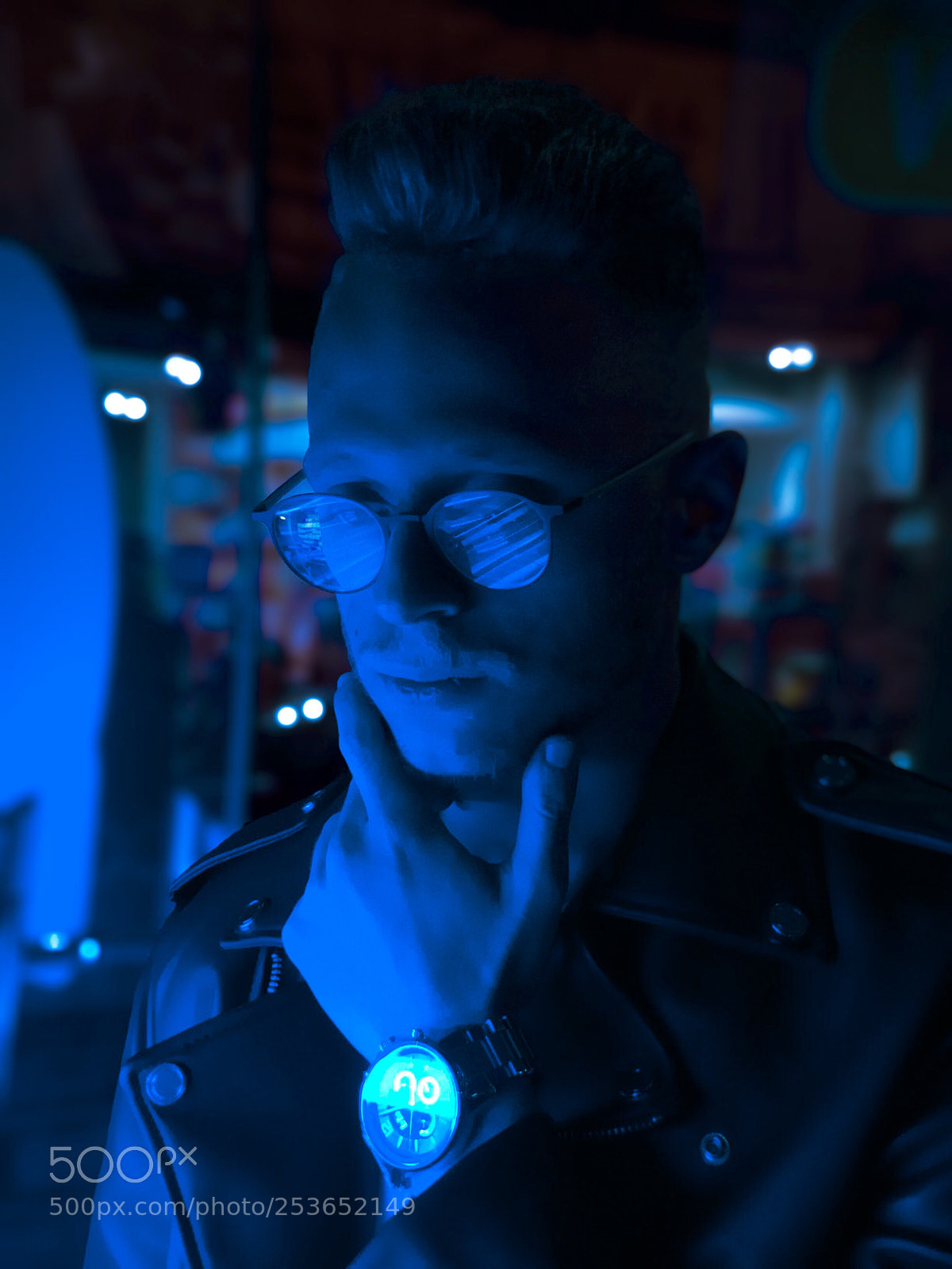 Apple iPhone 5s sample photo. Nightlife  photography