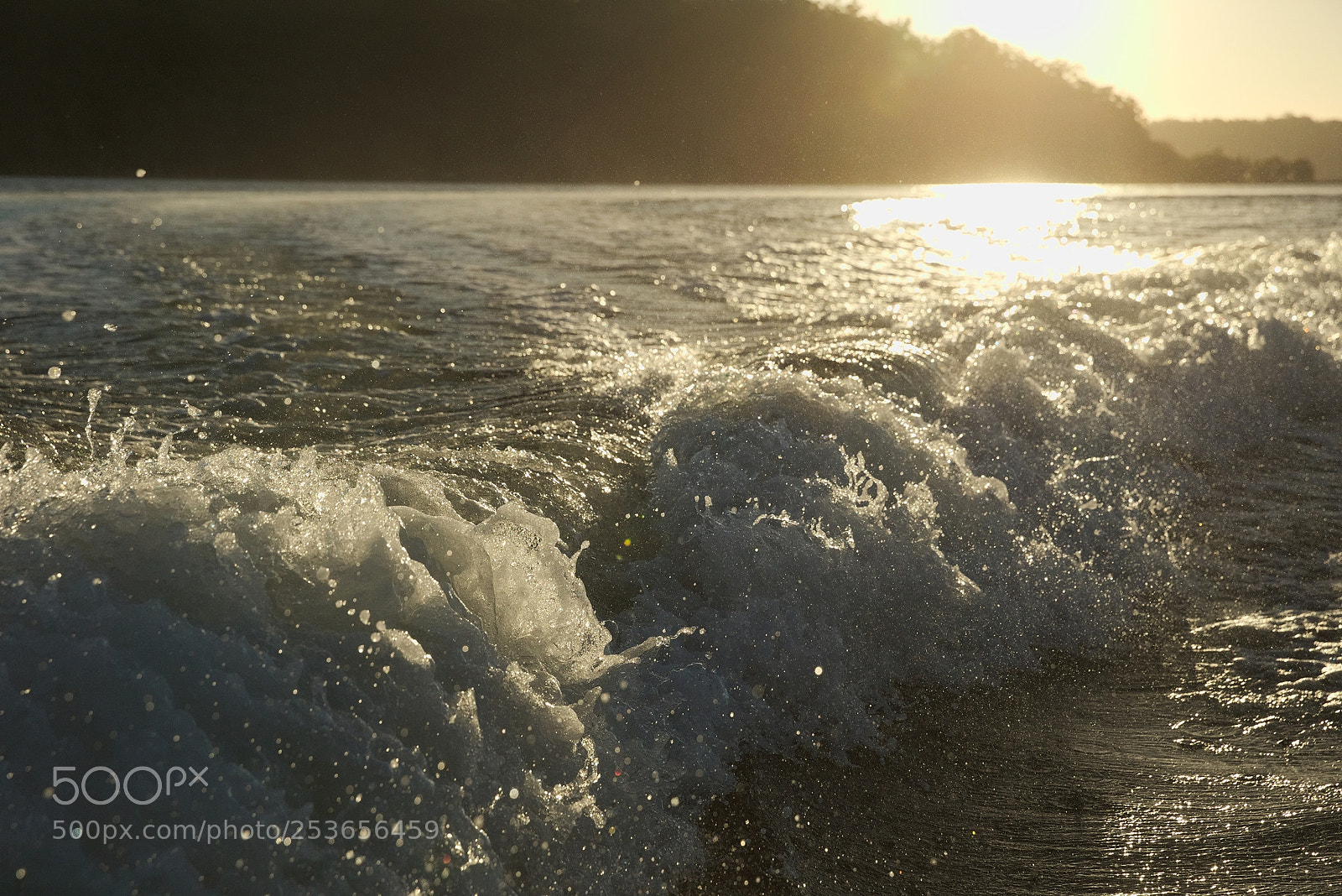 Canon EF 24-70mm F2.8L II USM sample photo. Fast wake photography