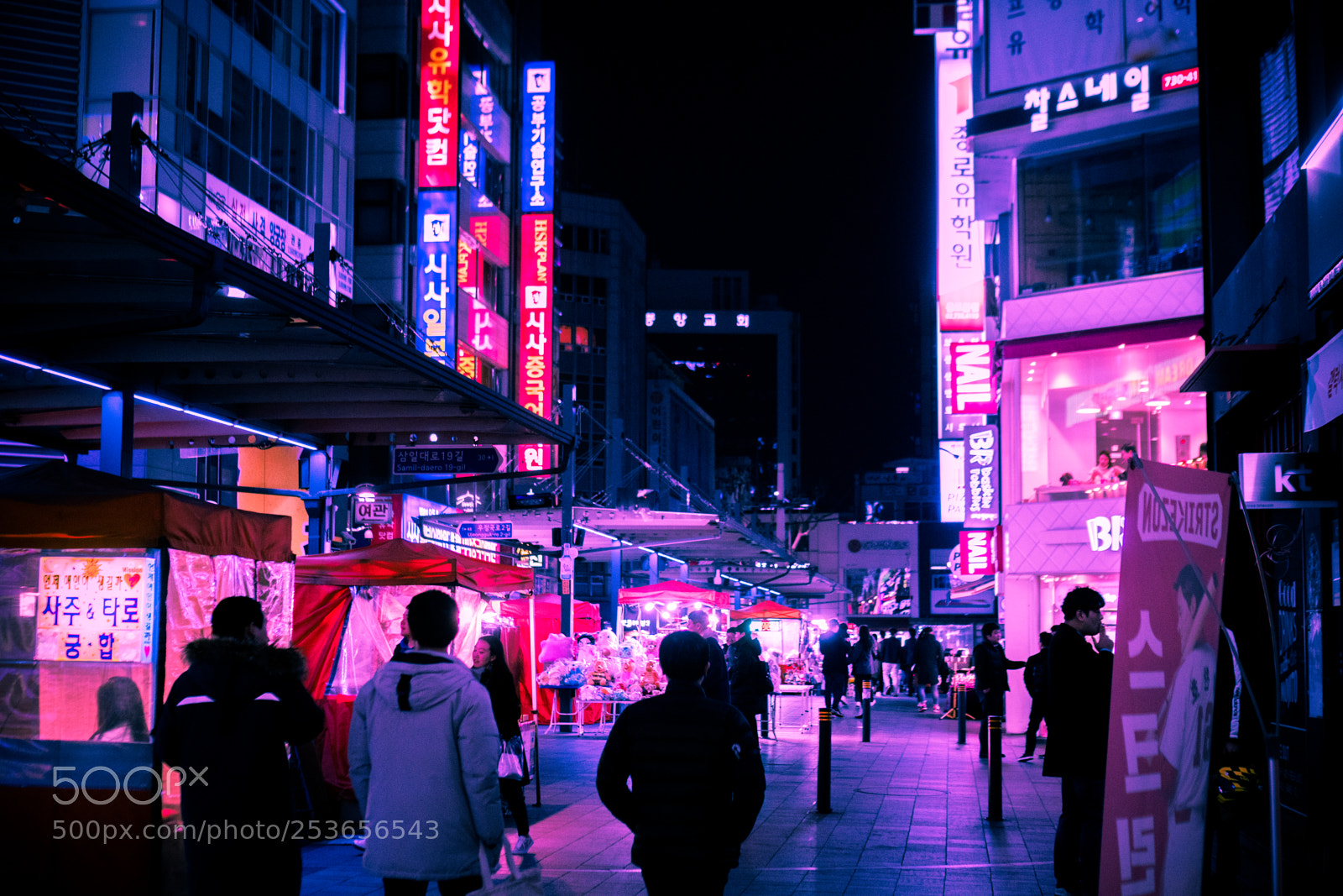Sony a6300 sample photo. Market streets photography