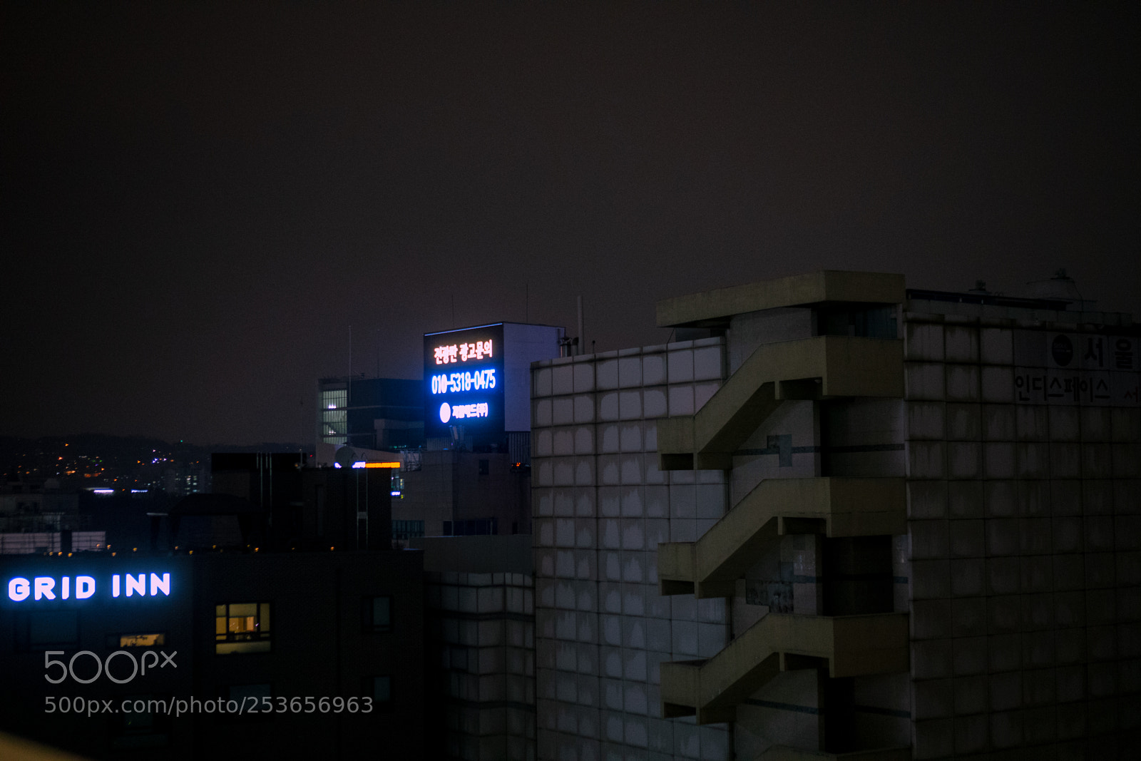 Sony a6300 sample photo. Seoul nights photography