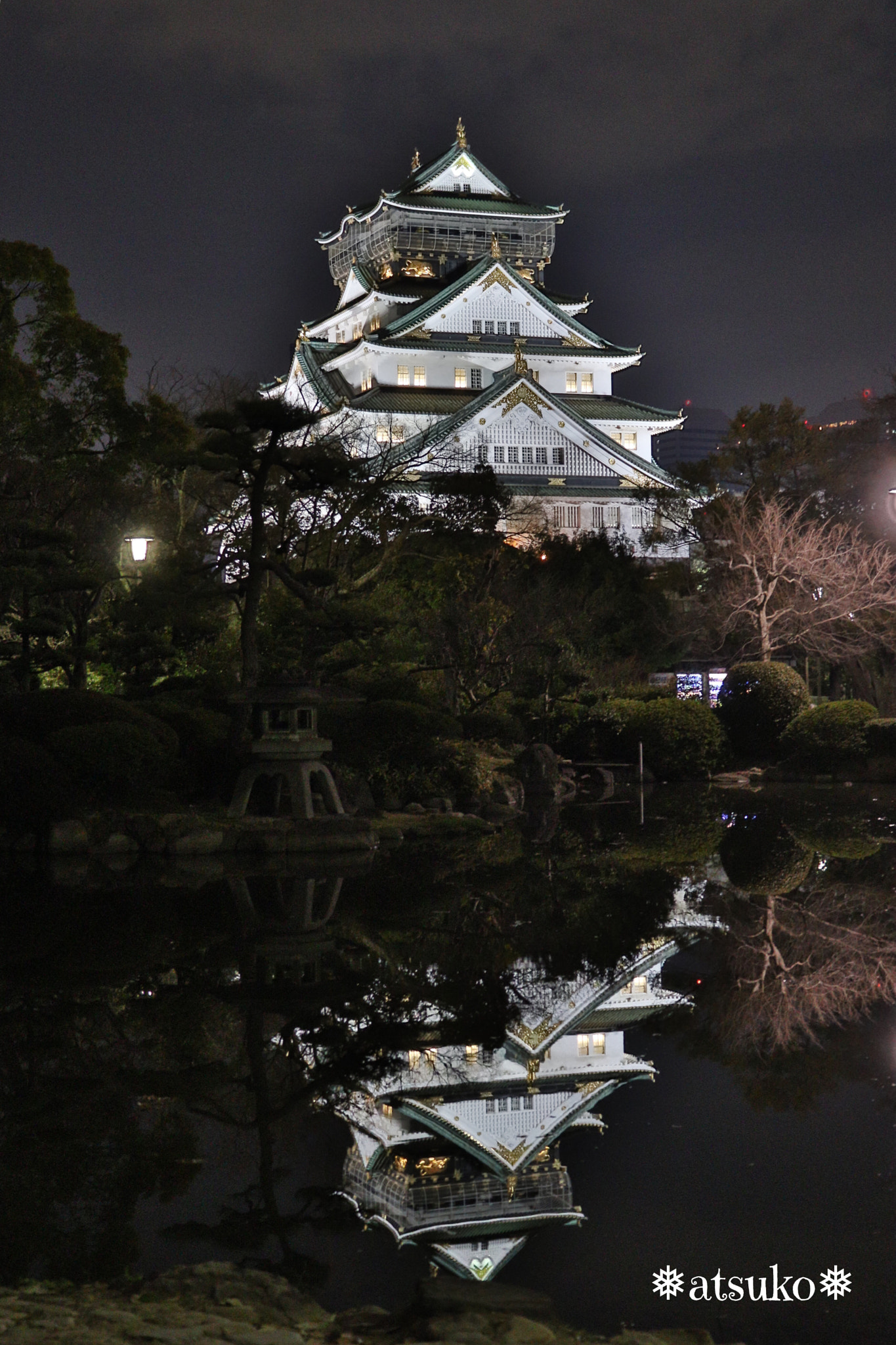 Canon EOS 200D (EOS Rebel SL2 / EOS Kiss X9) sample photo. Osaka castle photography