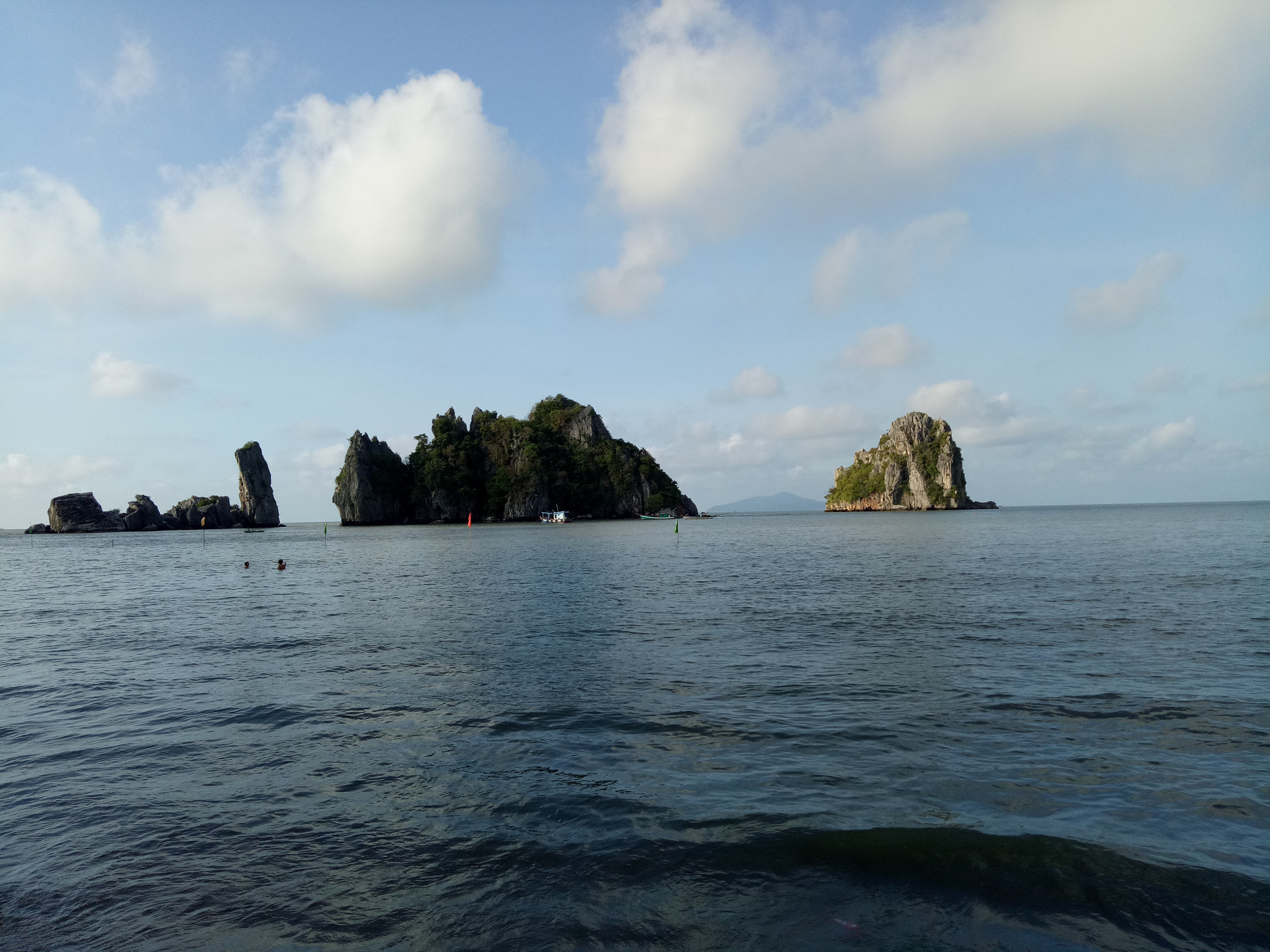 OPPO A1601 sample photo
