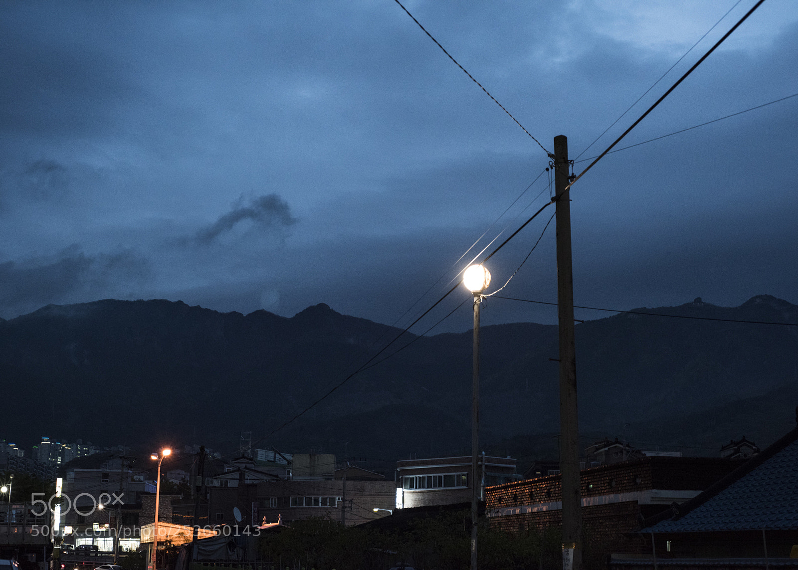 Nikon D810 sample photo. In a town 7 photography