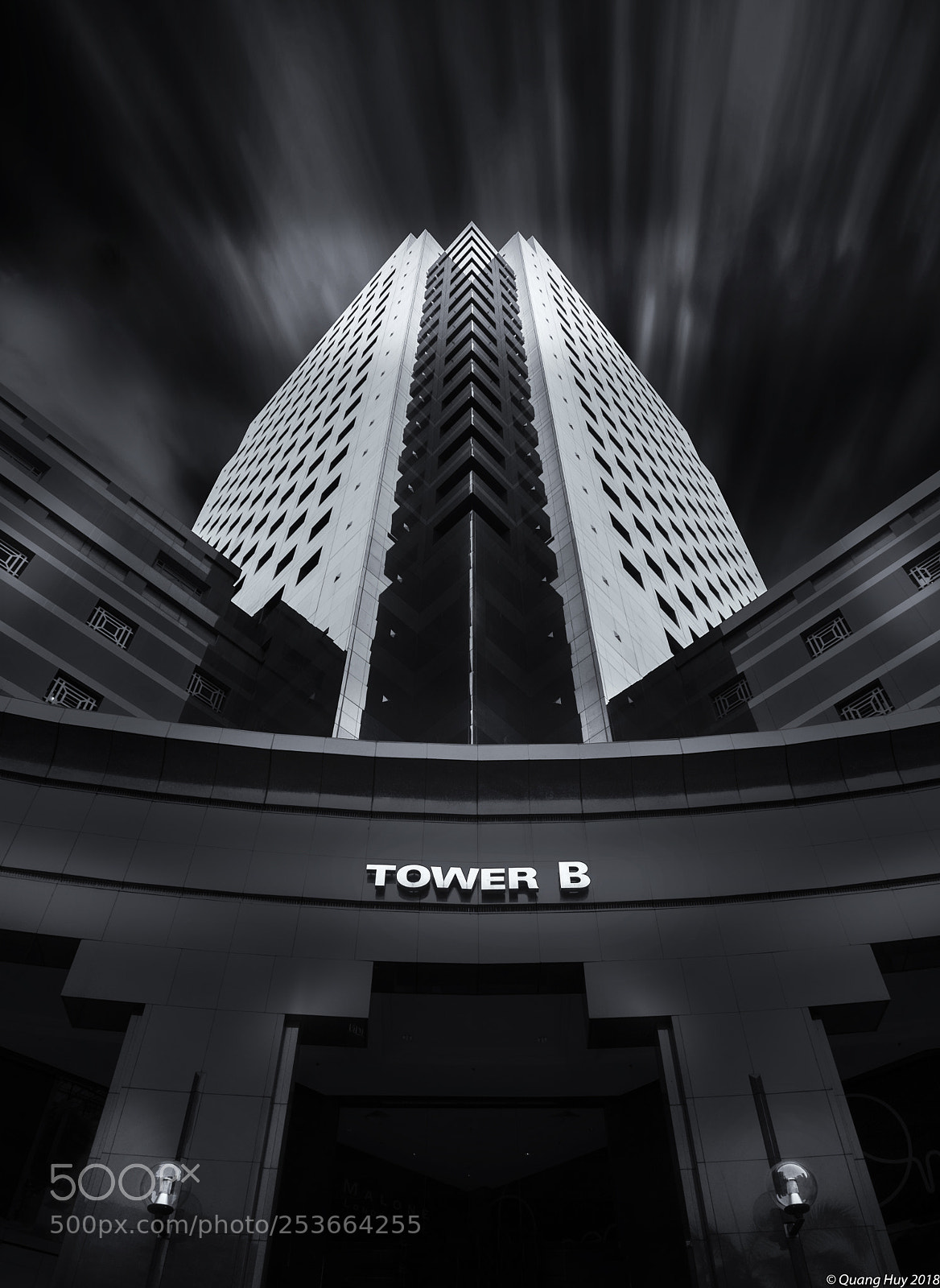 Sony a7R sample photo. The giant needs a photography