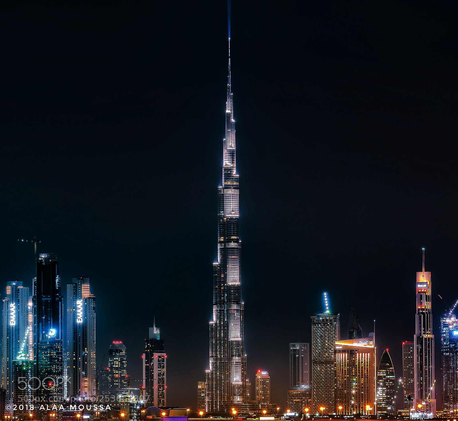 Nikon D5600 sample photo. Burj khalifa with detailed photography