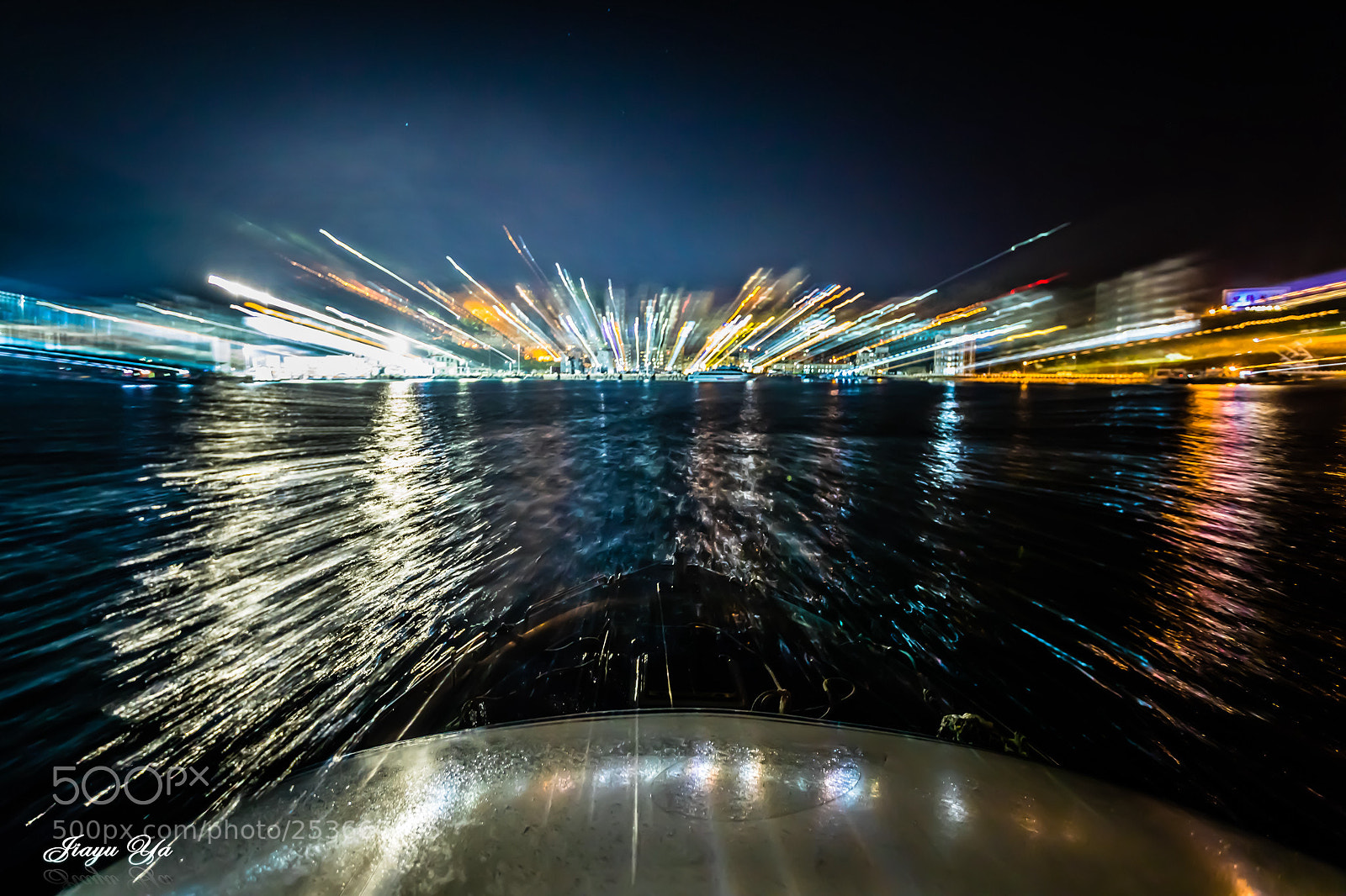 Canon EOS 5D Mark IV sample photo. Return flight photography
