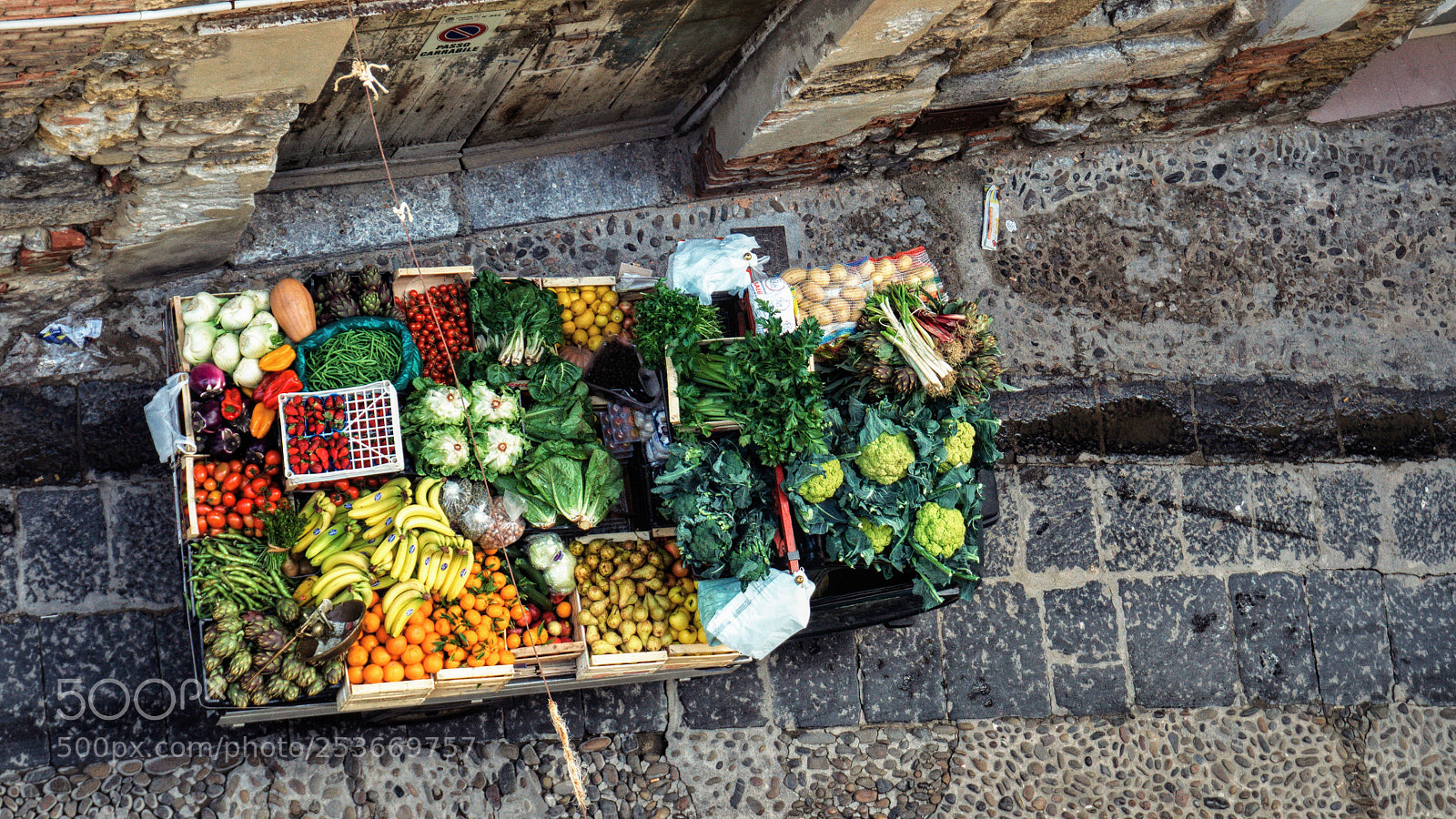 Sony a6000 sample photo. Fruit car photography