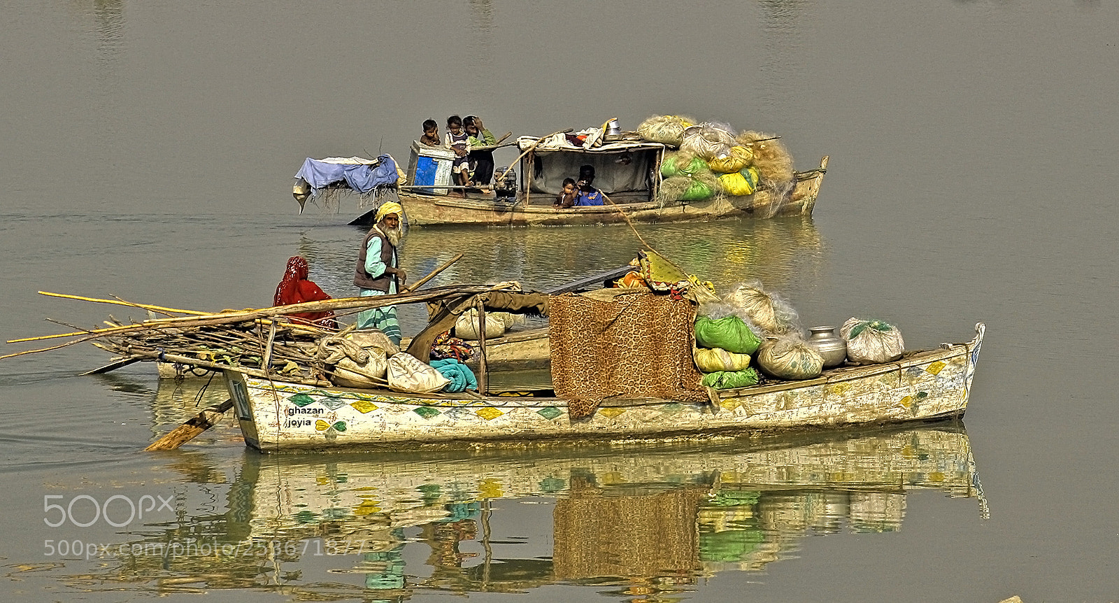 Canon EOS 600D (Rebel EOS T3i / EOS Kiss X5) sample photo. Life around indus river photography