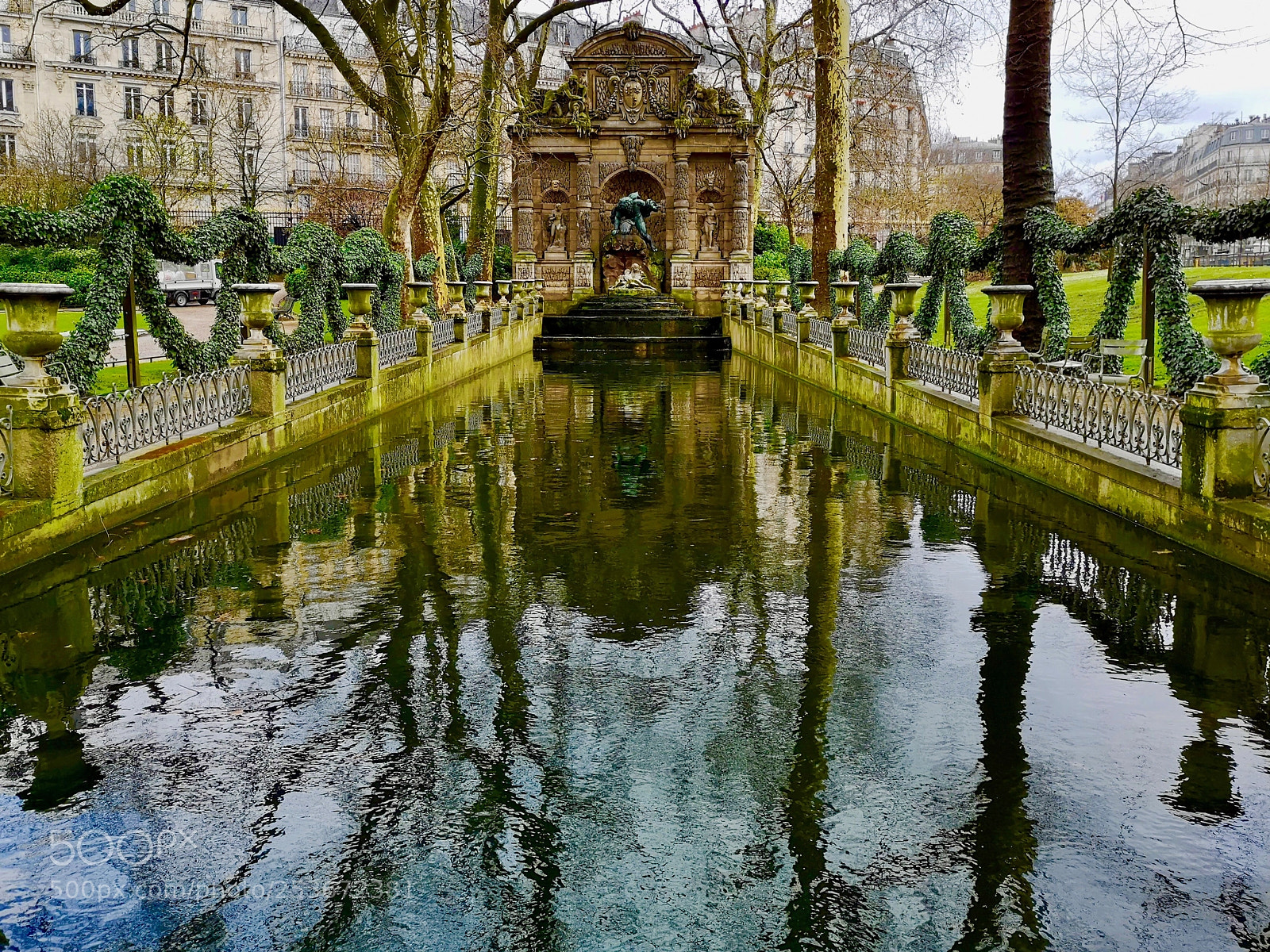 HUAWEI CLT-L29 sample photo. La fontaine médicis photography