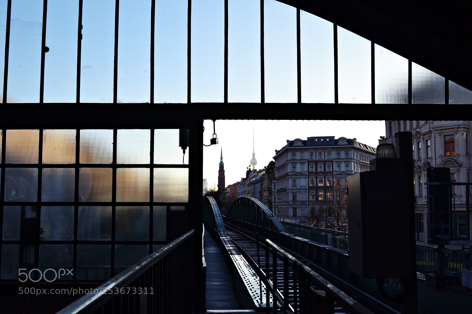 Nikon D3100 sample photo. Drowsy berlin. photography